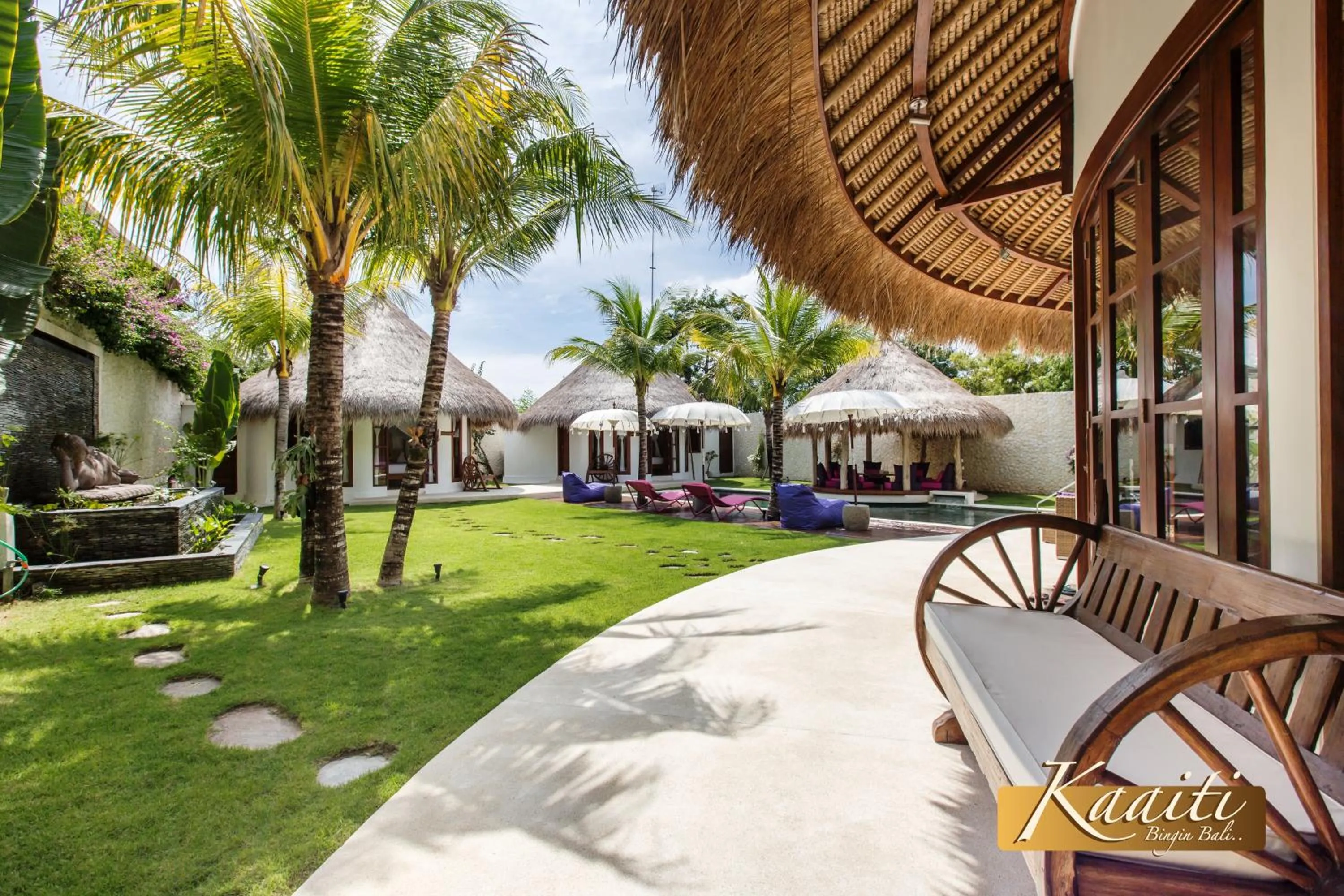 Property building in Villa Kaaiti