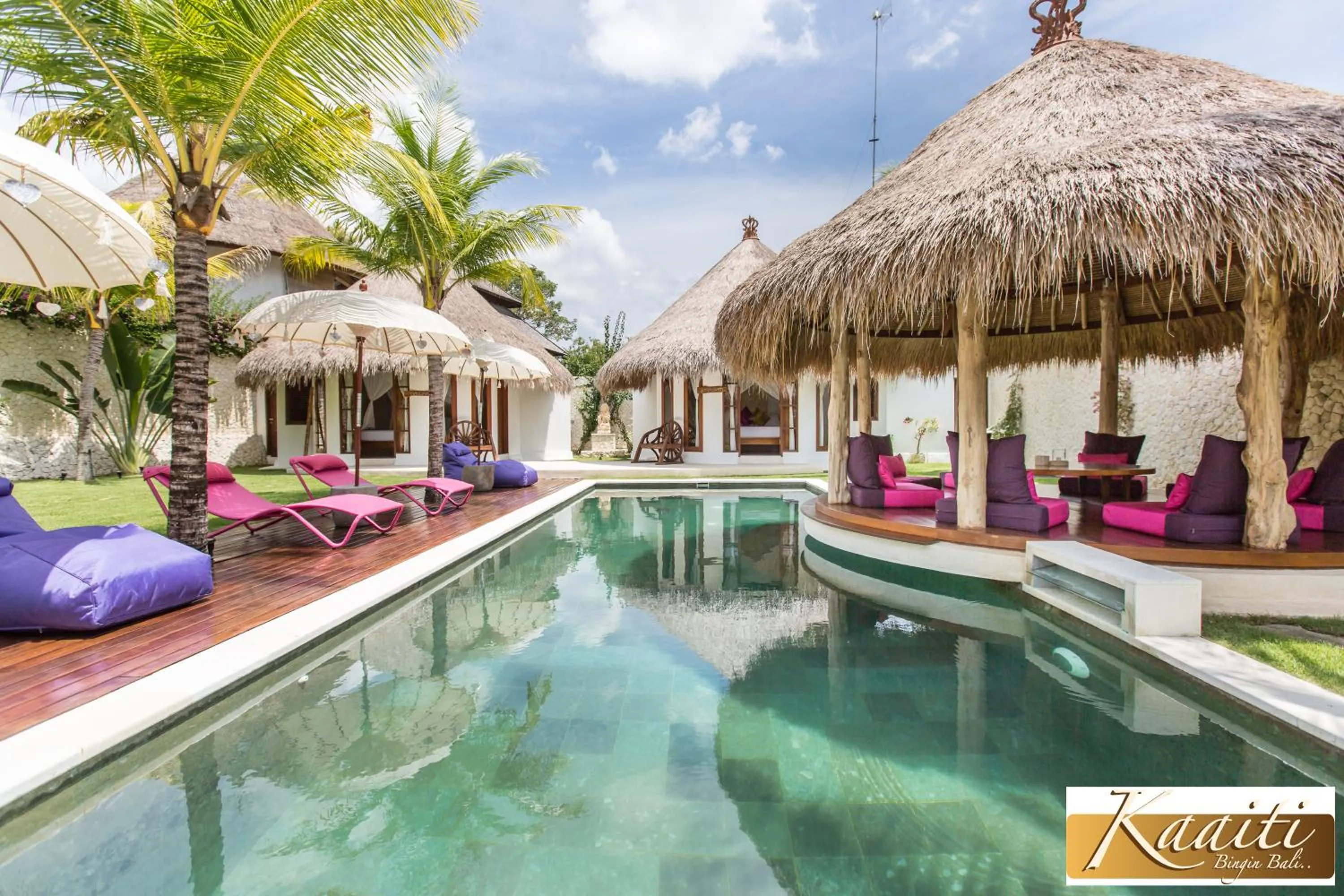 Property building in Villa Kaaiti