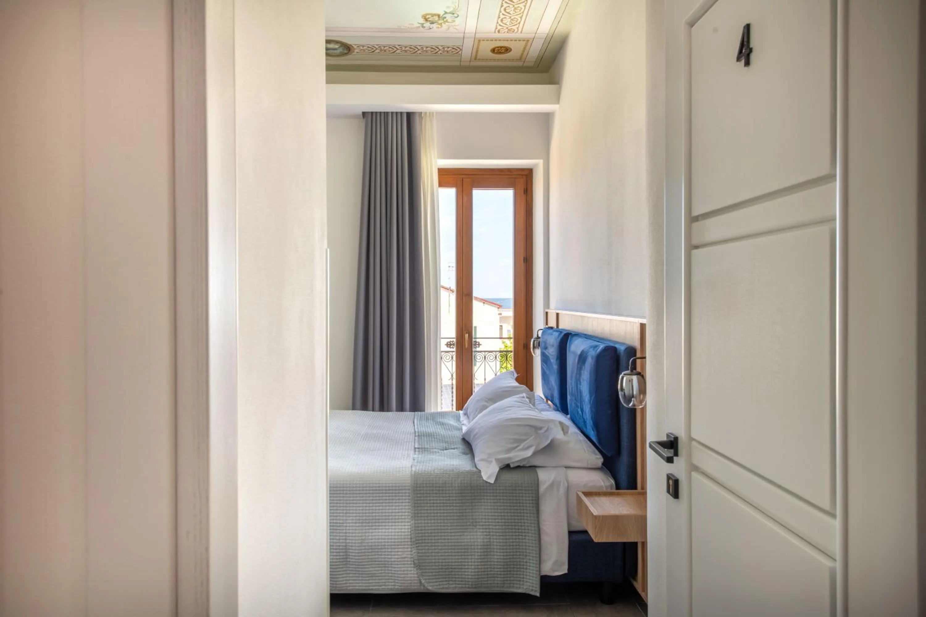 Bed in Villa Margherita