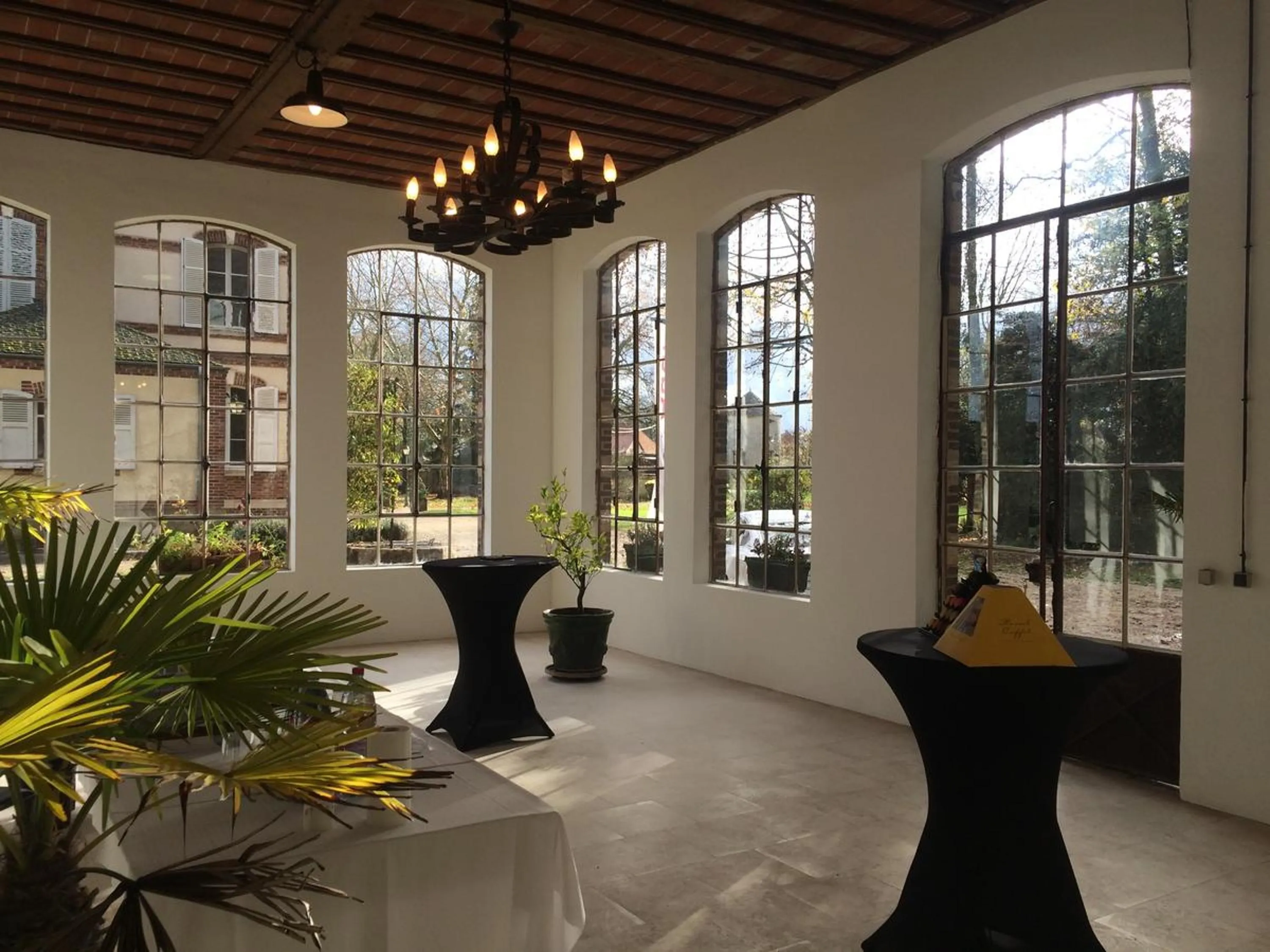 Area and facilities in Château de Montabert