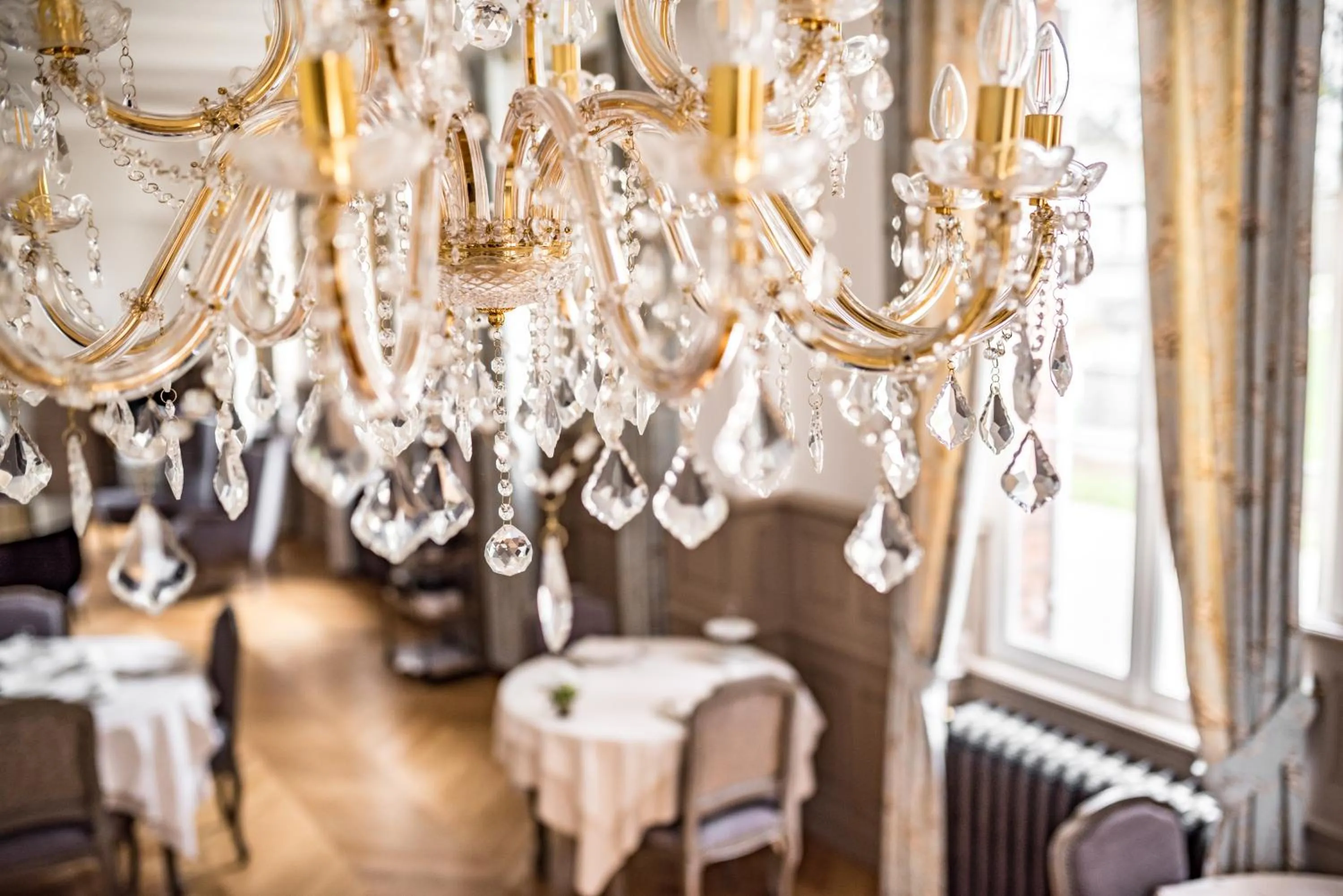 On-site shops in Château de Montabert