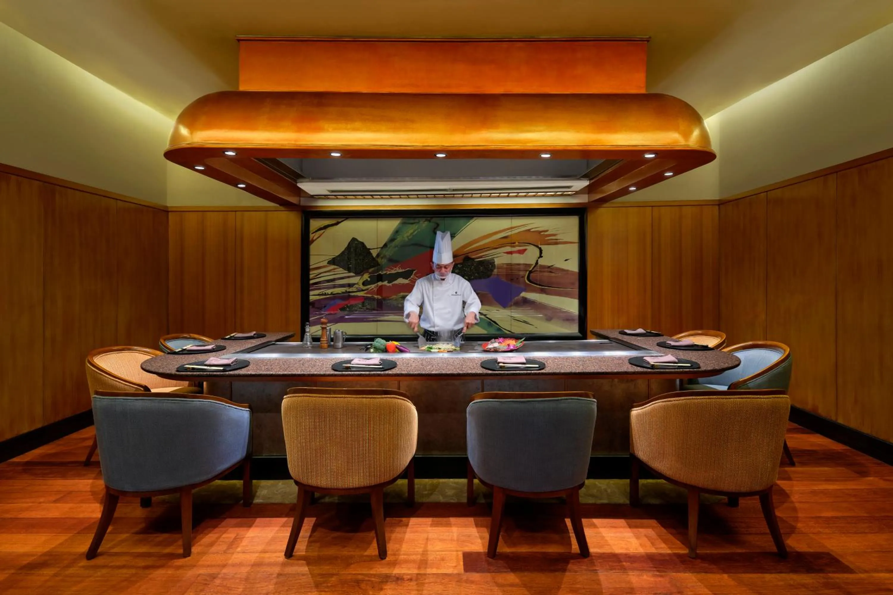 Restaurant/places to eat in Shangri-La Jakarta