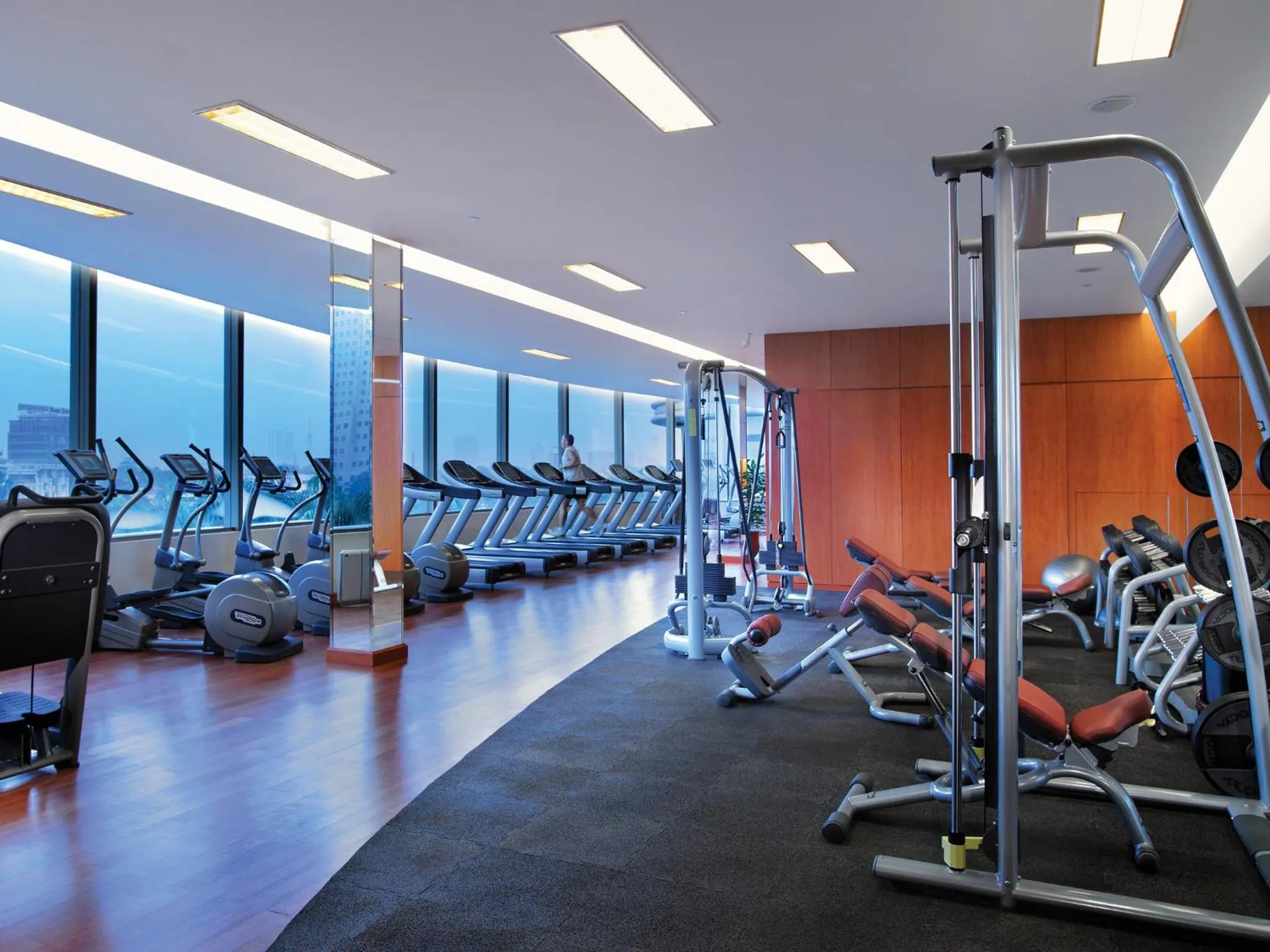 Fitness centre/facilities in Shangri-La Jakarta