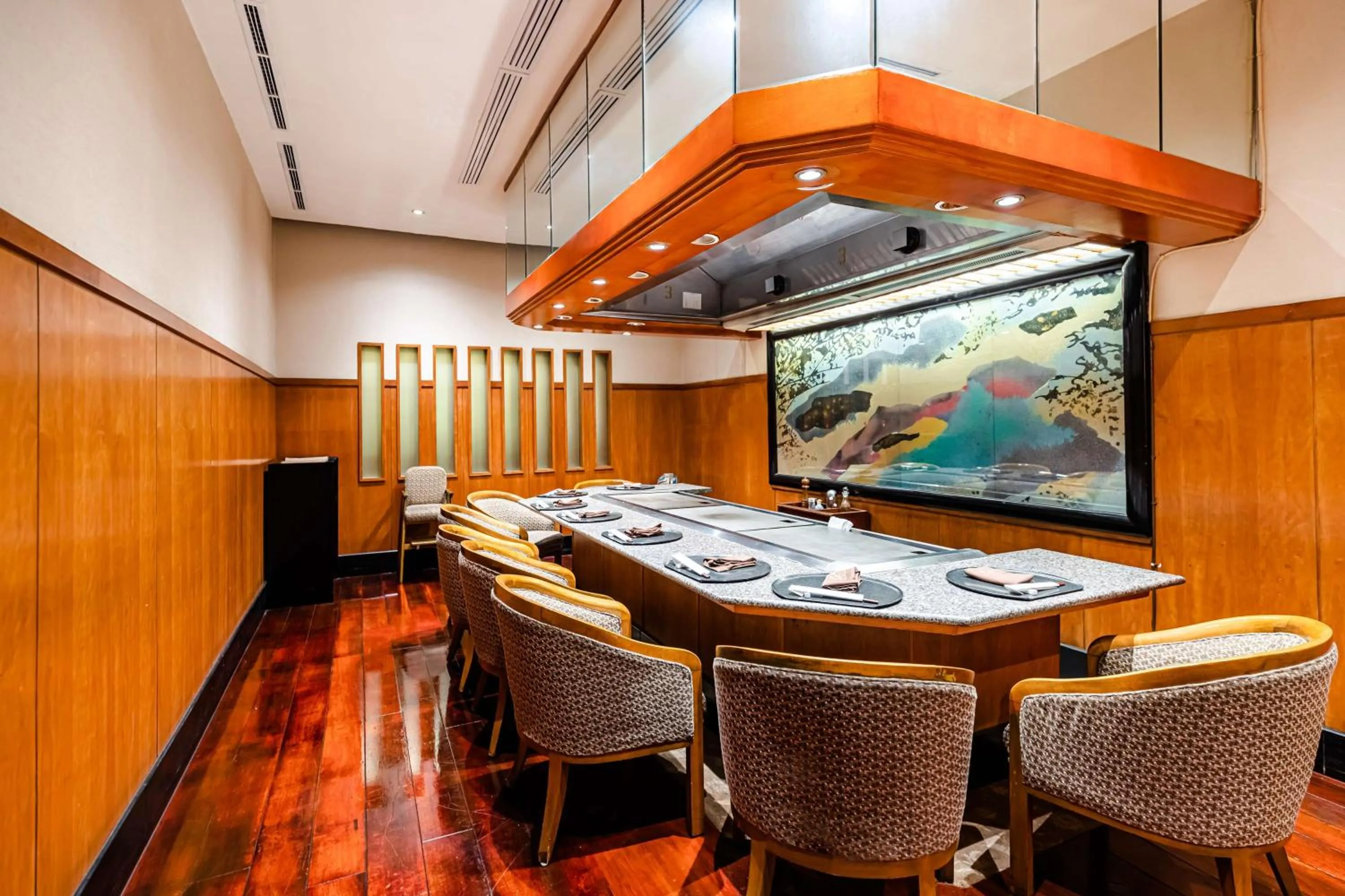 Restaurant/places to eat in Shangri-La Jakarta