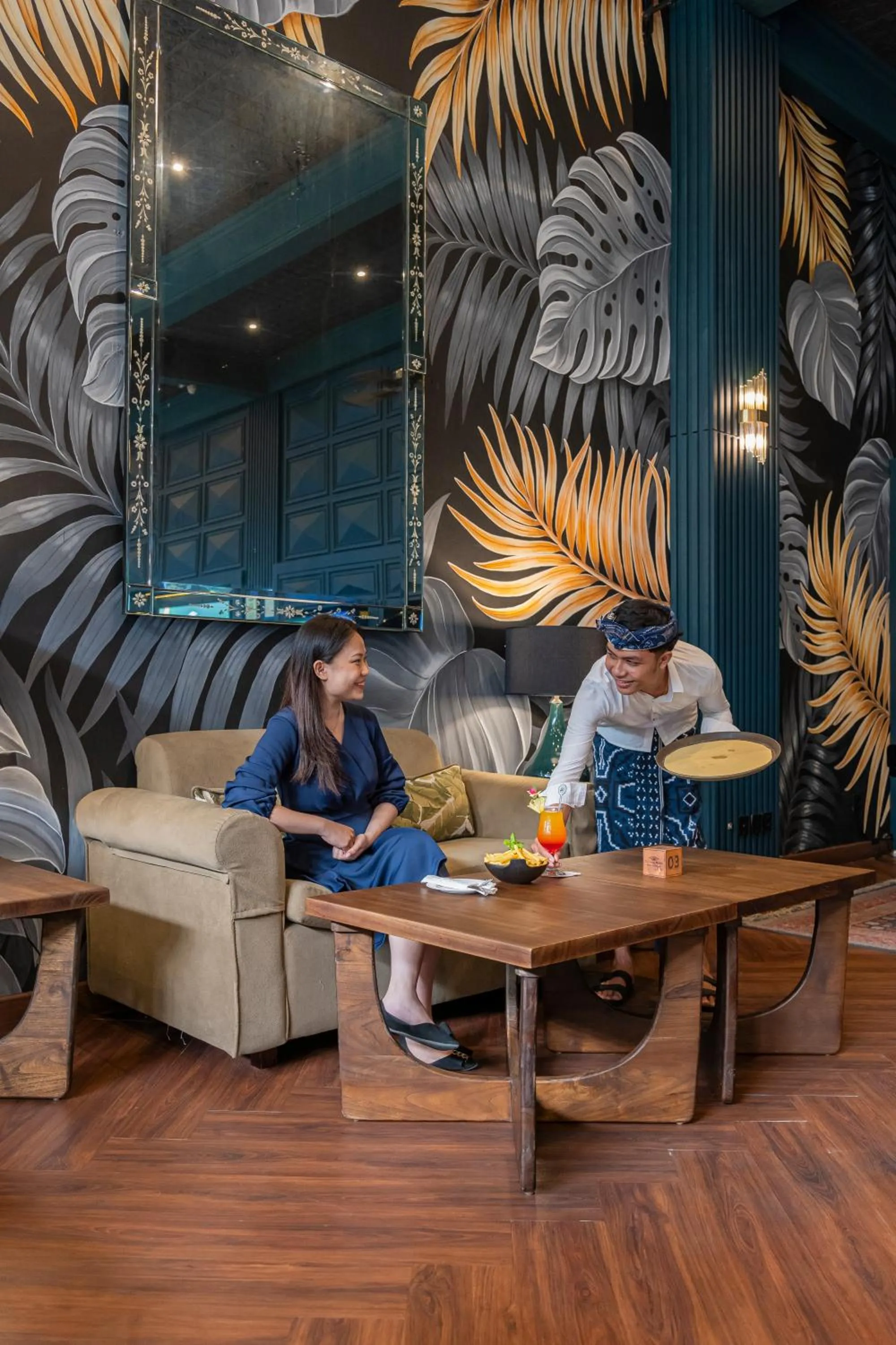 Lounge or bar in Prime Plaza Hotel Sanur – Bali