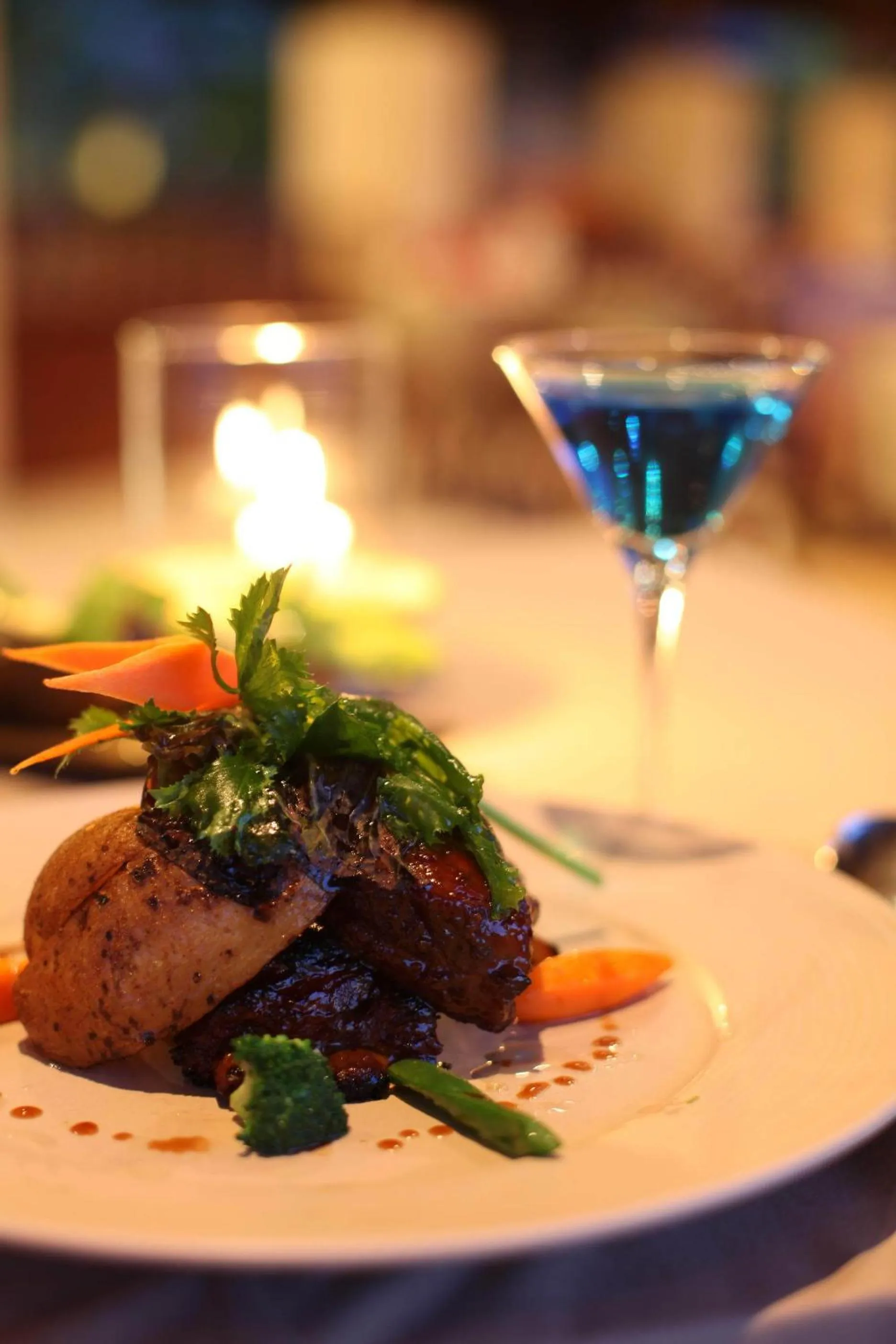 Food and drinks in Grand Balisani Suites Hotel