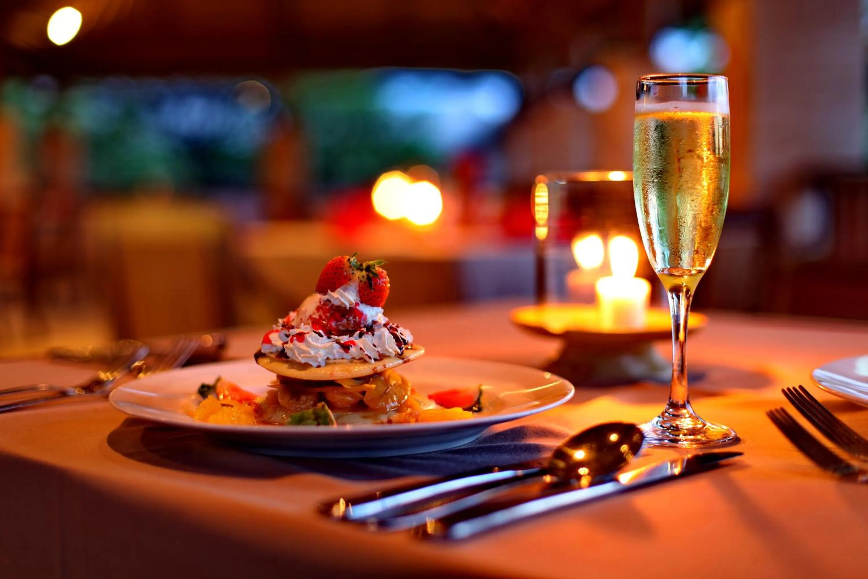 Restaurant/places to eat in Grand Balisani Suites Hotel