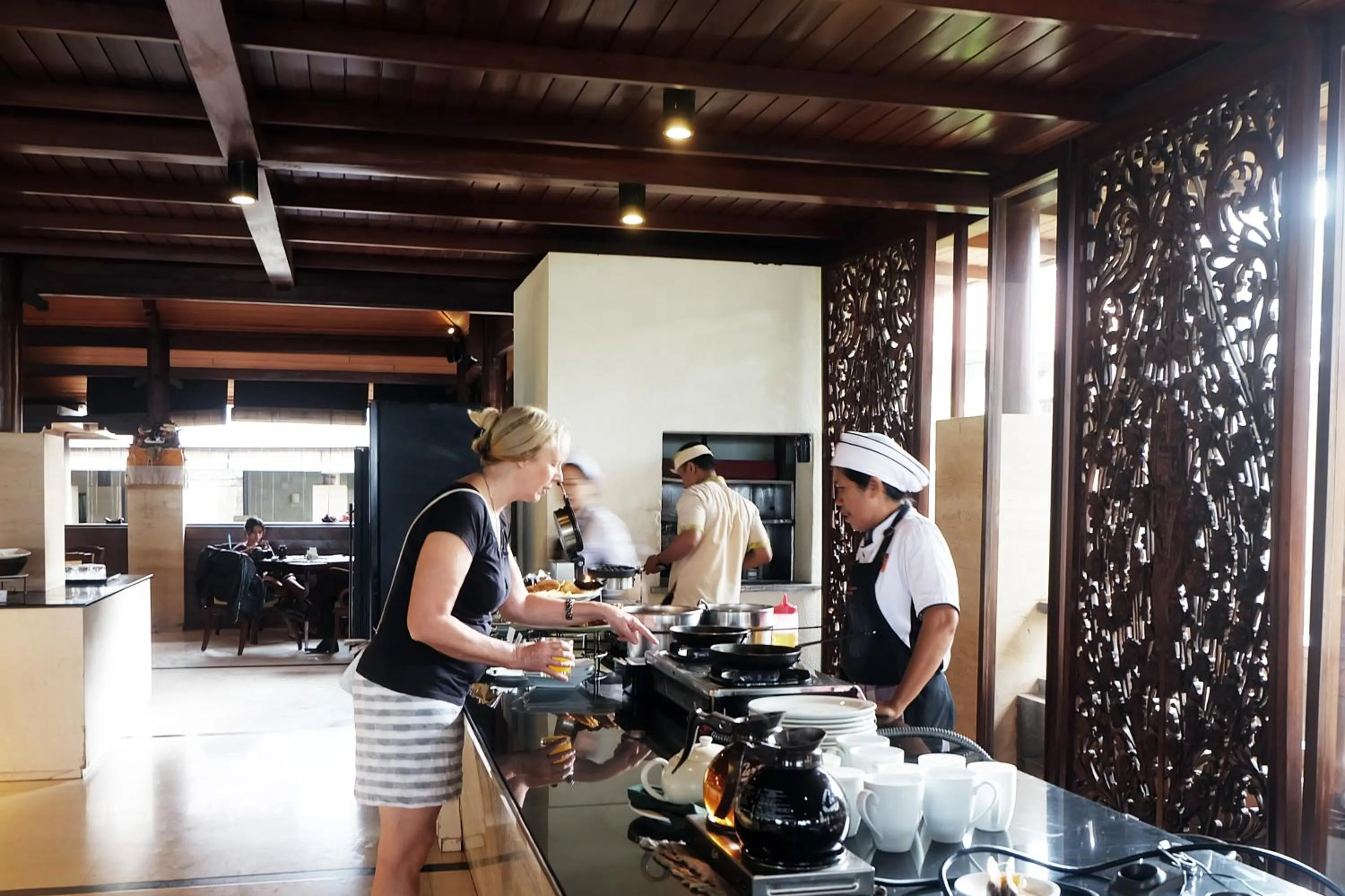 Buffet breakfast in Grand Balisani Suites Hotel