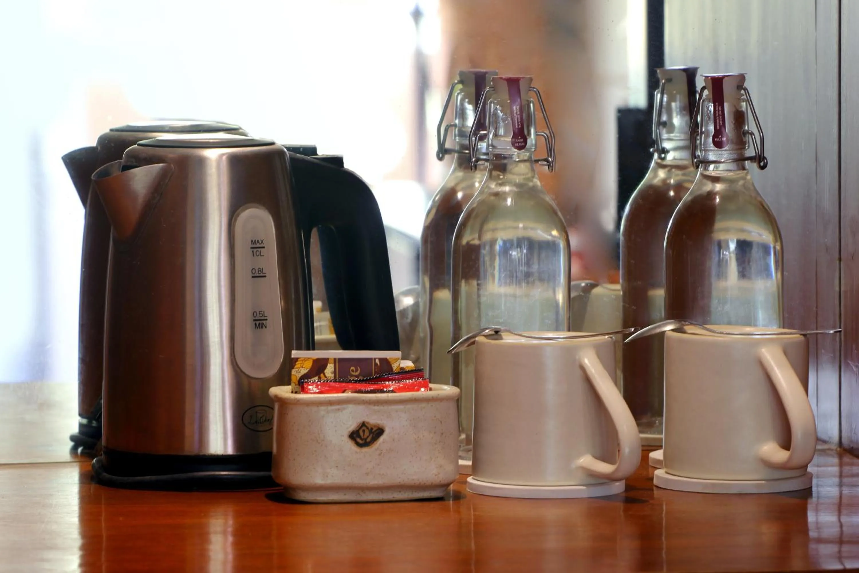 Coffee/tea facilities in Parigata Resorts and Spa