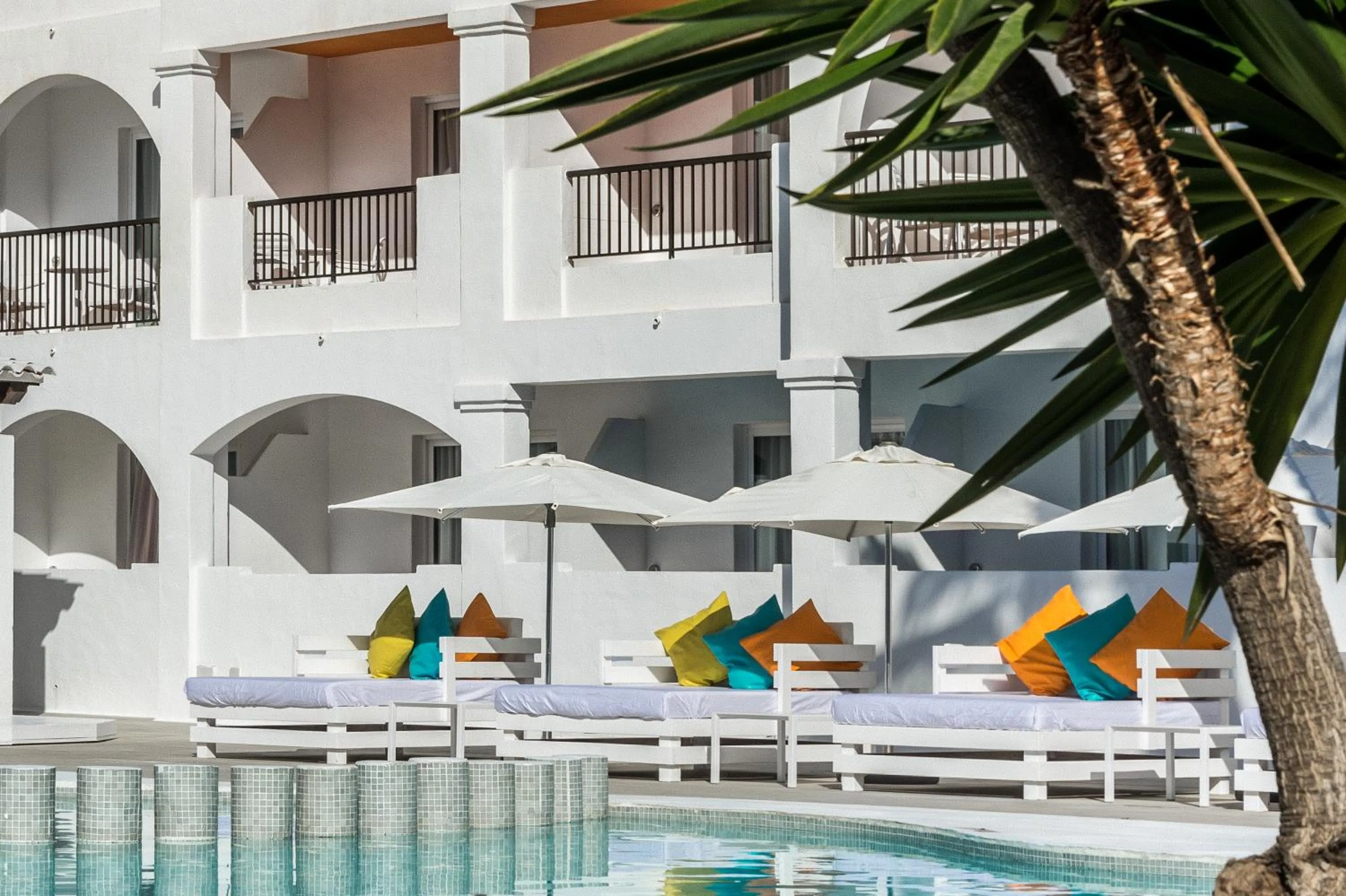 Swimming pool in Hotel Vibra Bossa Flow - Adults only