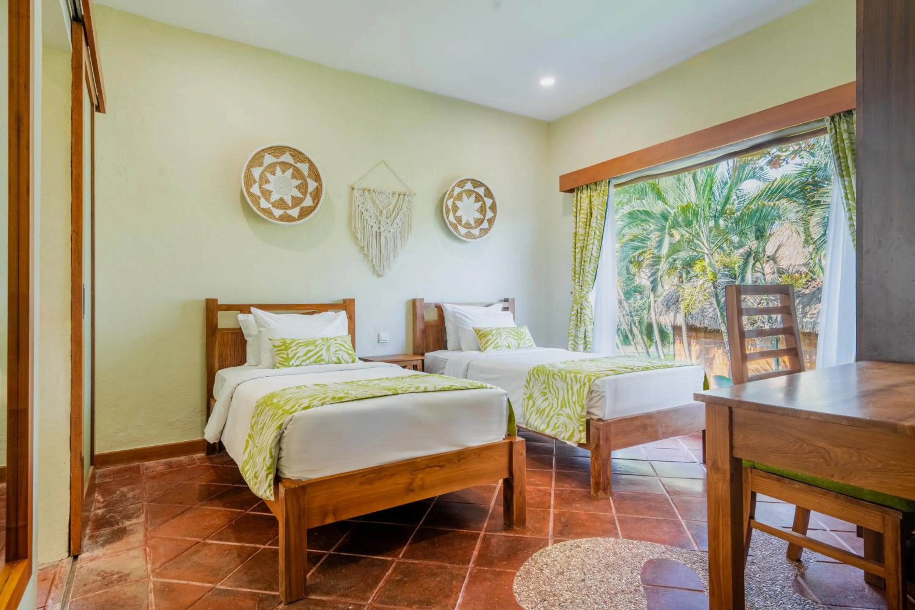 Bed in Mara River Safari Lodge Bali