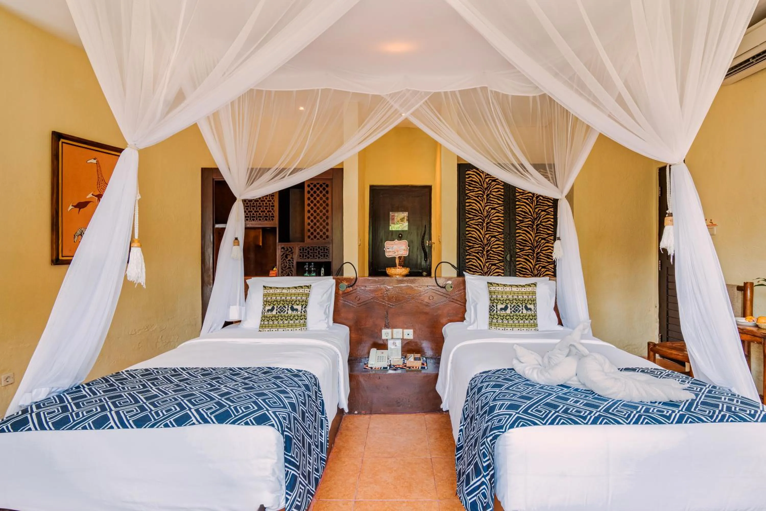 Bedroom, Bed in Mara River Safari Lodge Bali