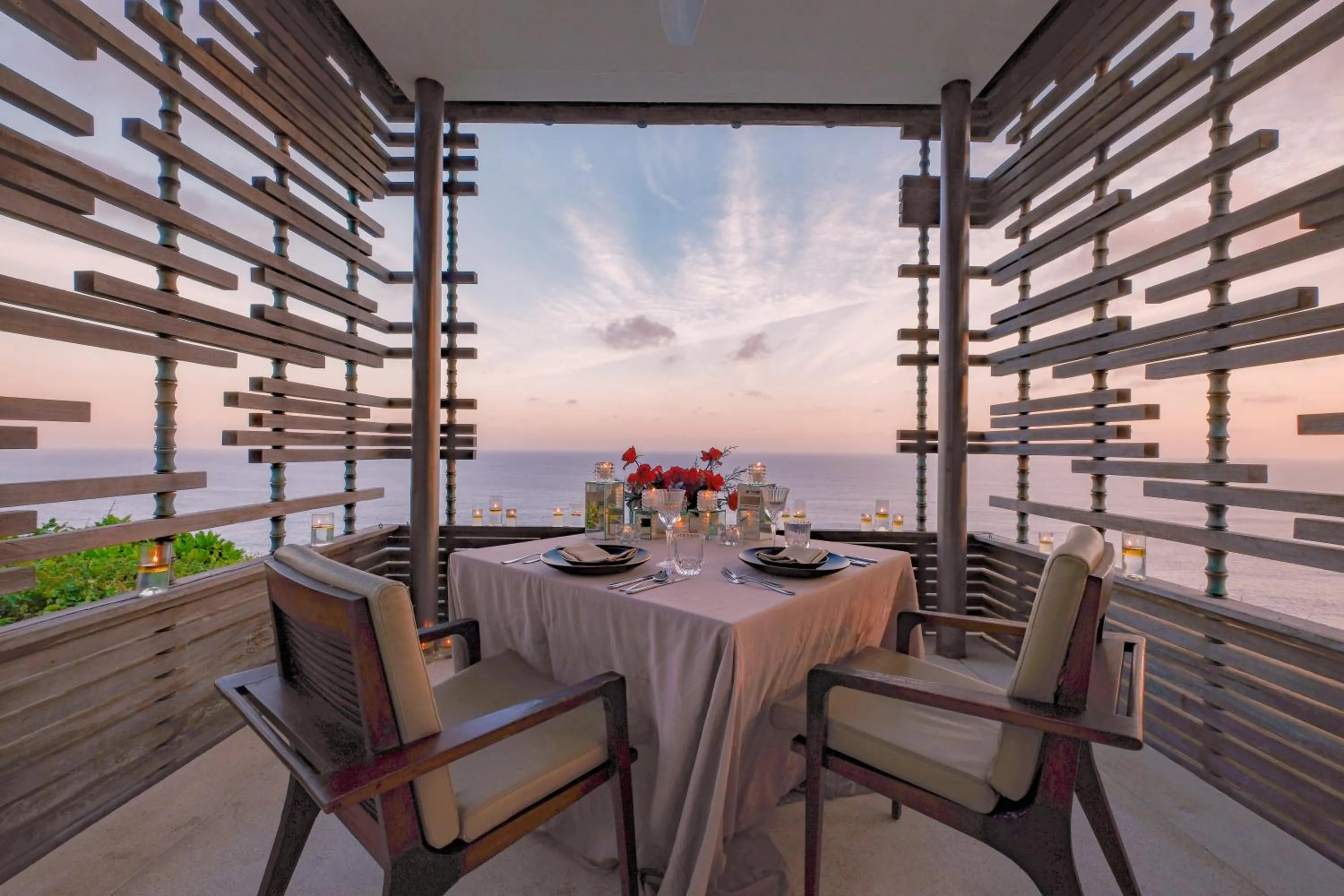 Dining area in Alila Villas Uluwatu