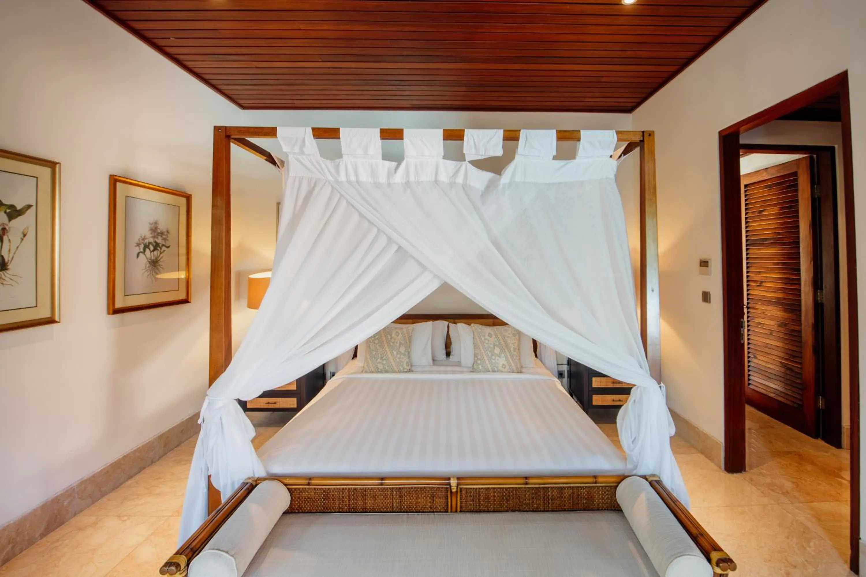 Bed in Karma Kandara