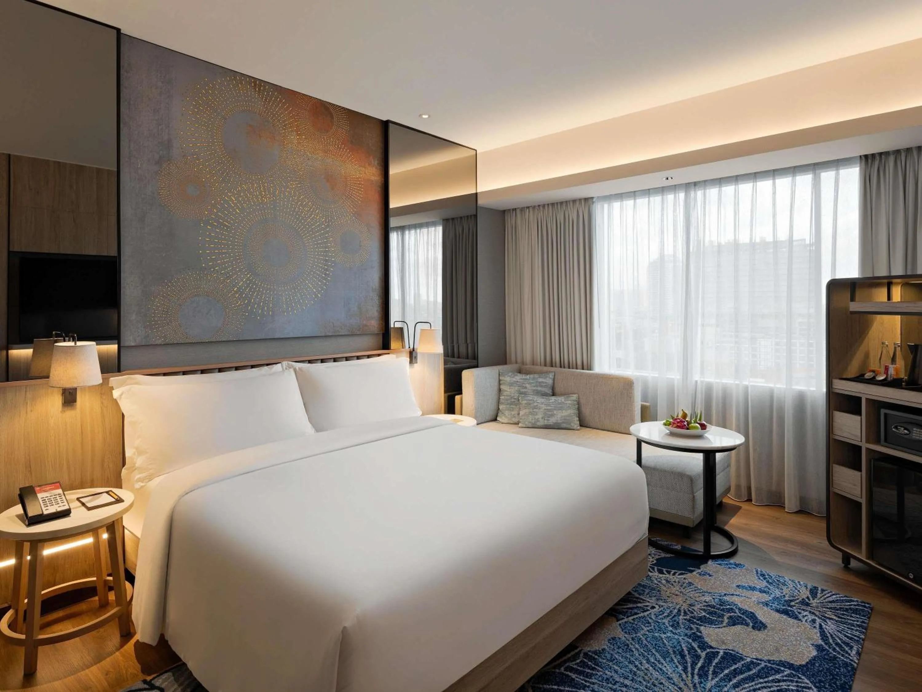 Bedroom, Bed in Mövenpick Hotel Jakarta City Centre