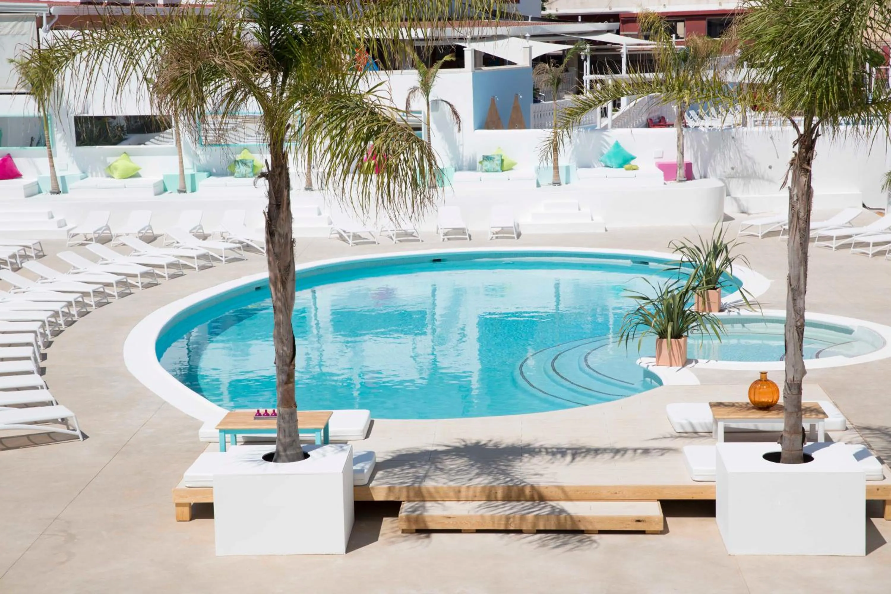 Swimming pool in Beach Star Ibiza