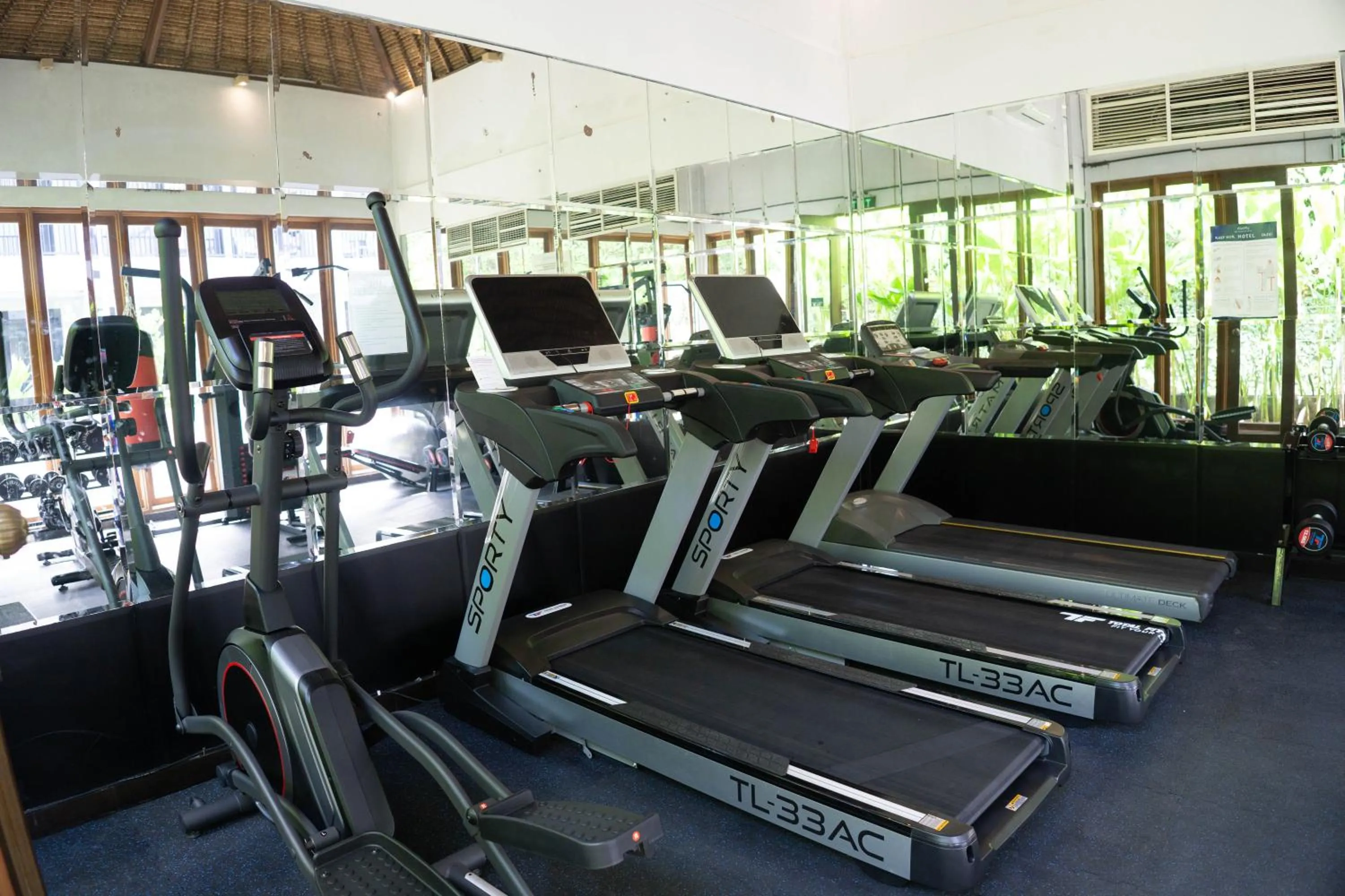 Fitness centre/facilities in Away Bali Legian Camakila