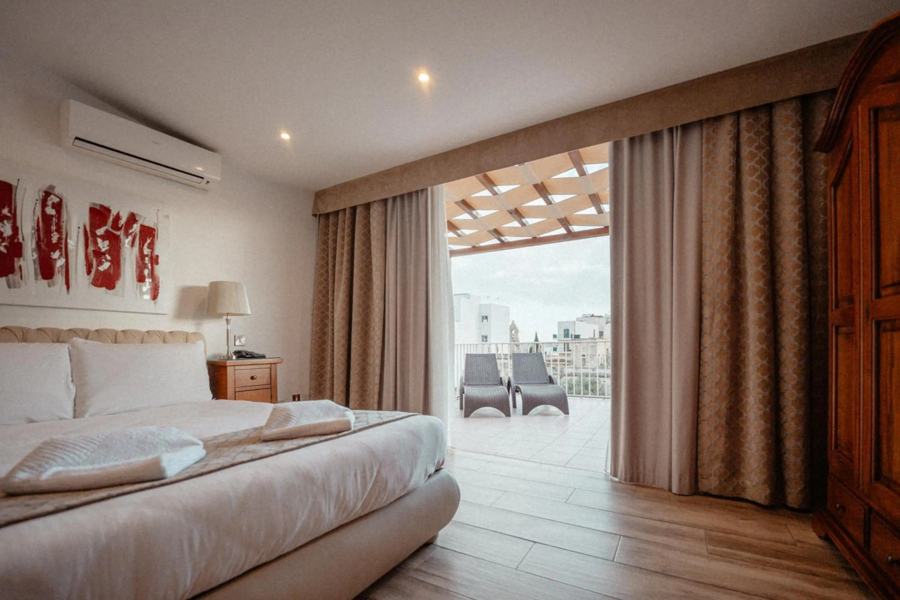 Balcony/Terrace, Bed in Palazzo Violetta