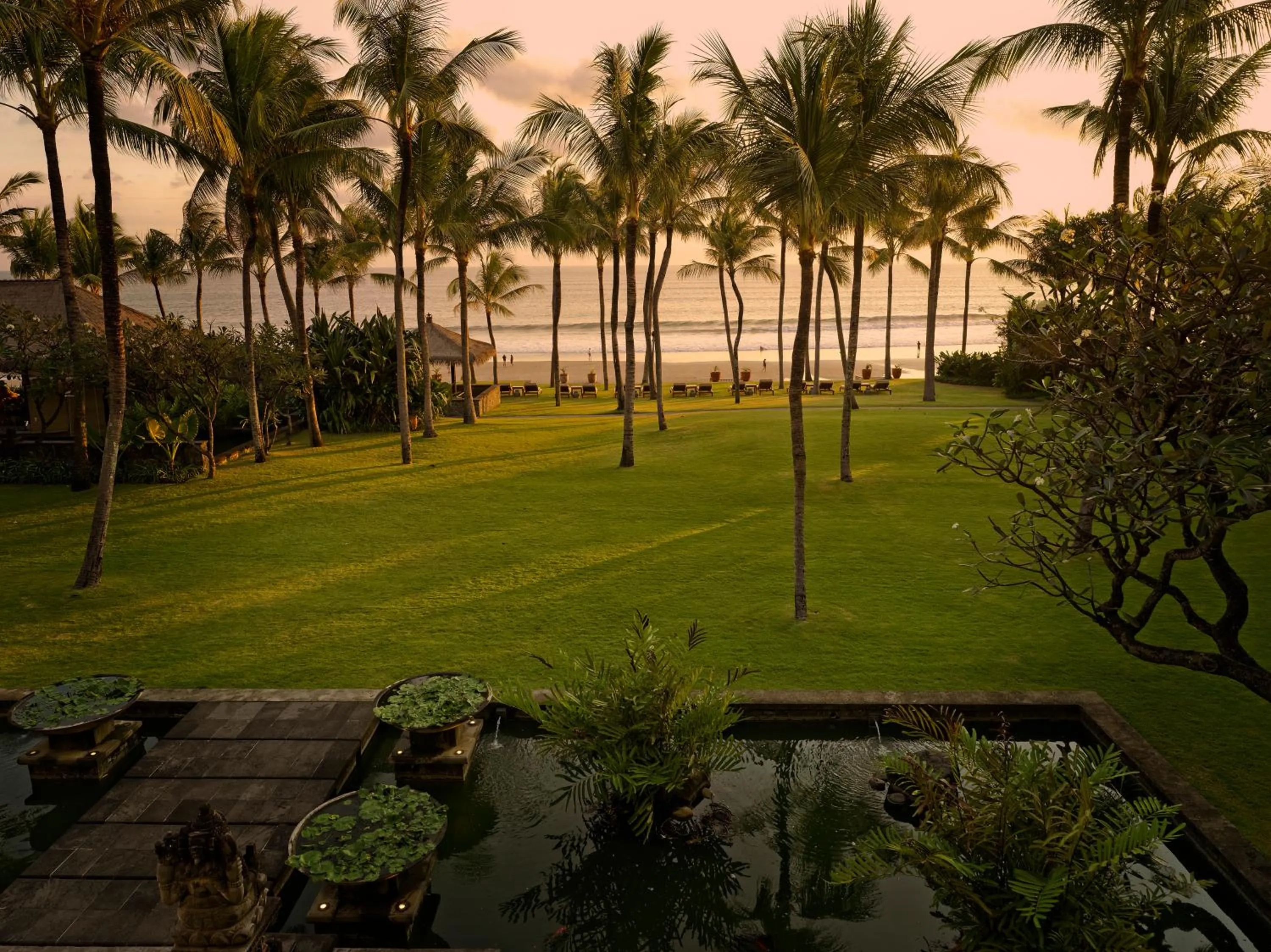 Garden in The Legian Seminyak, Bali