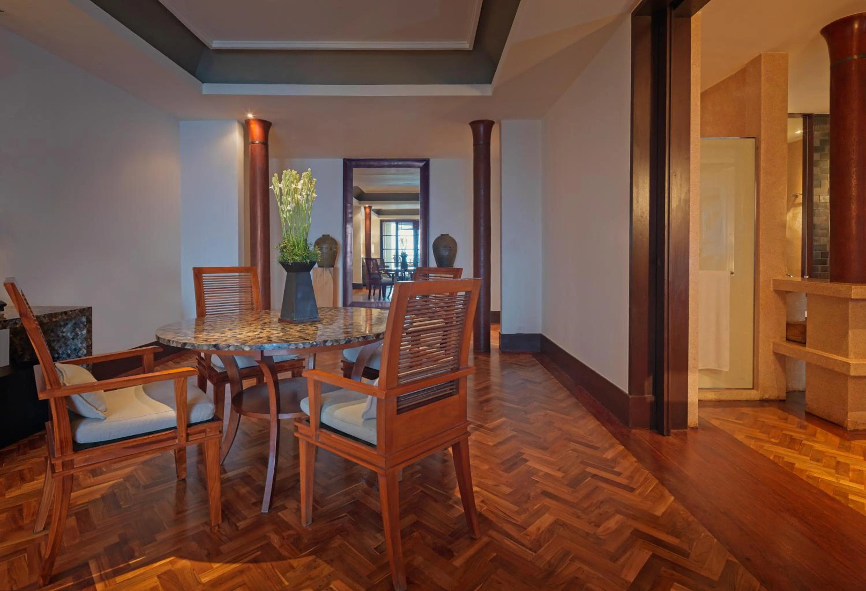 Dining area in The Legian Seminyak, Bali