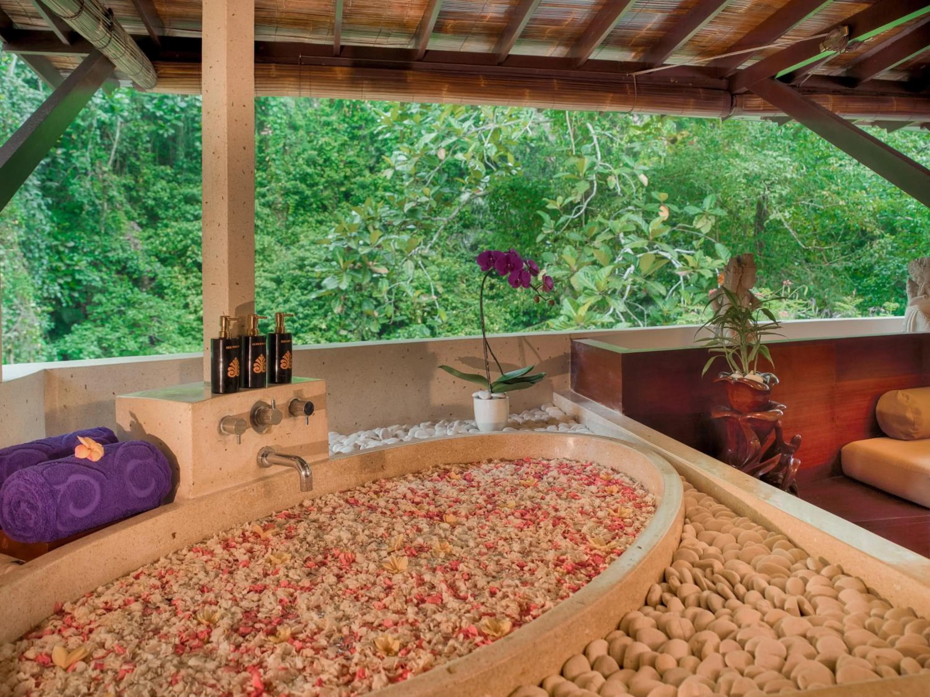 Spa and wellness centre/facilities in Hanging Gardens of Bali