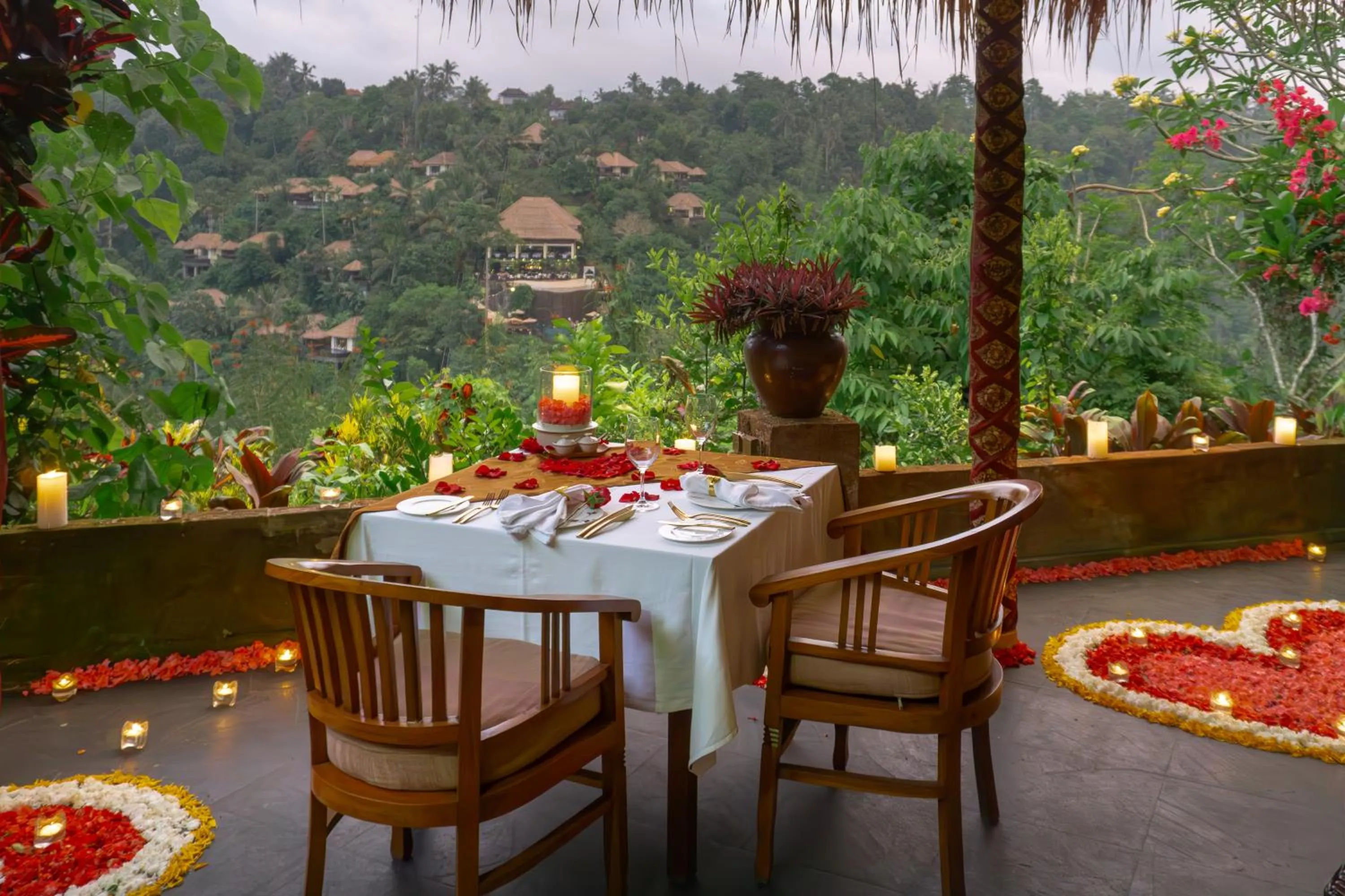 Activities in Hanging Gardens of Bali