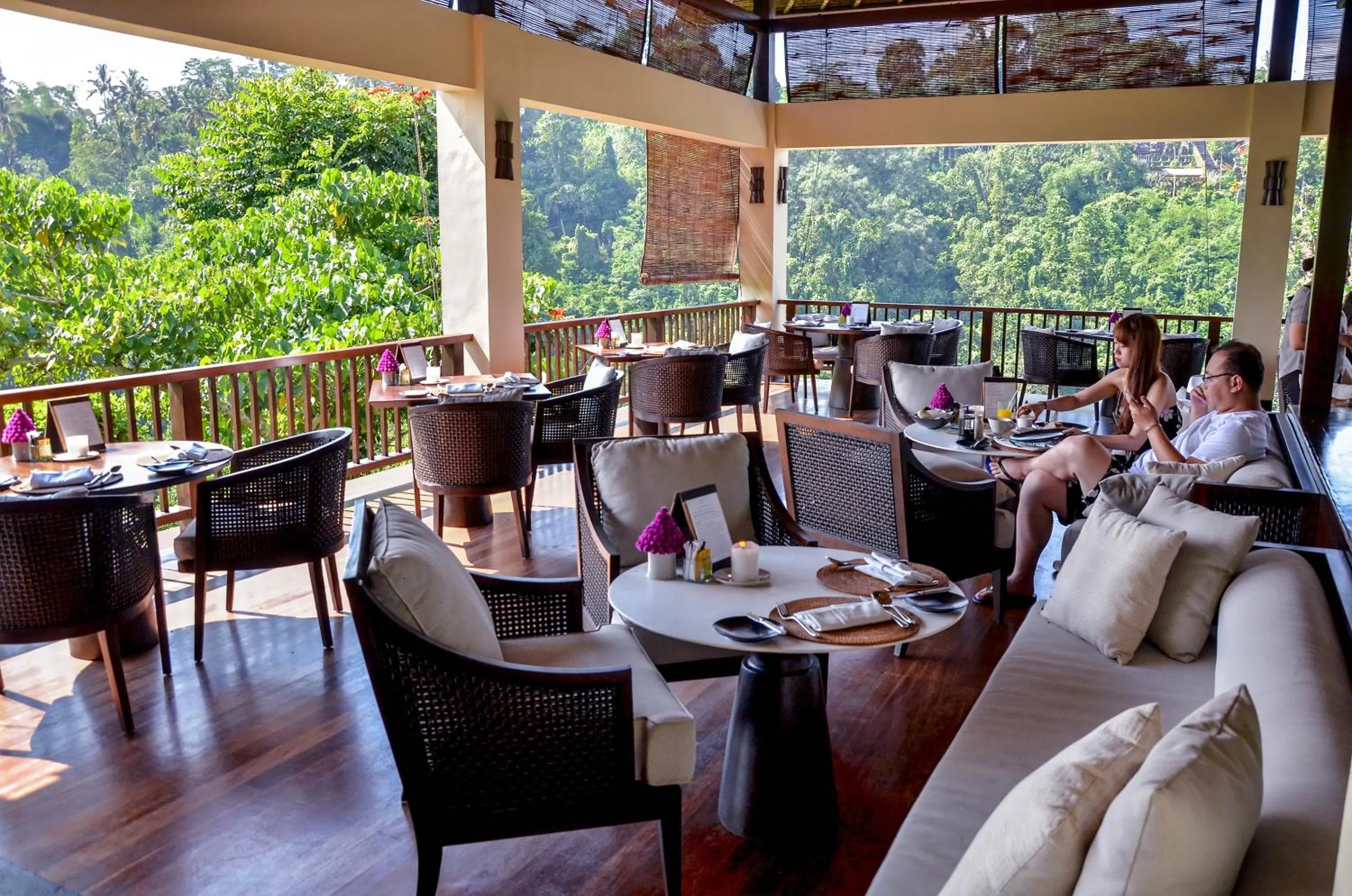 Restaurant/places to eat in Hanging Gardens of Bali