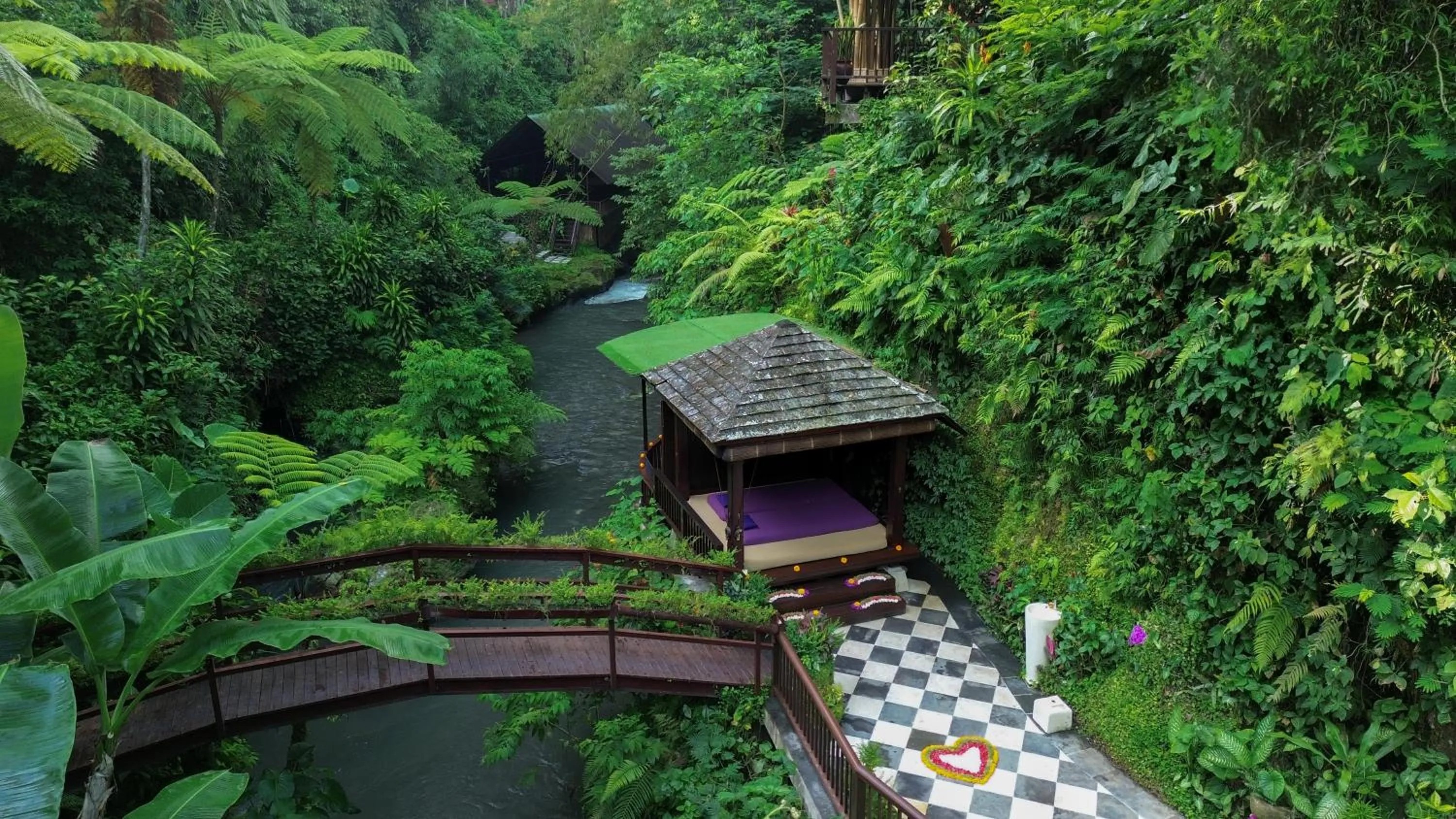 Activities in Hanging Gardens of Bali
