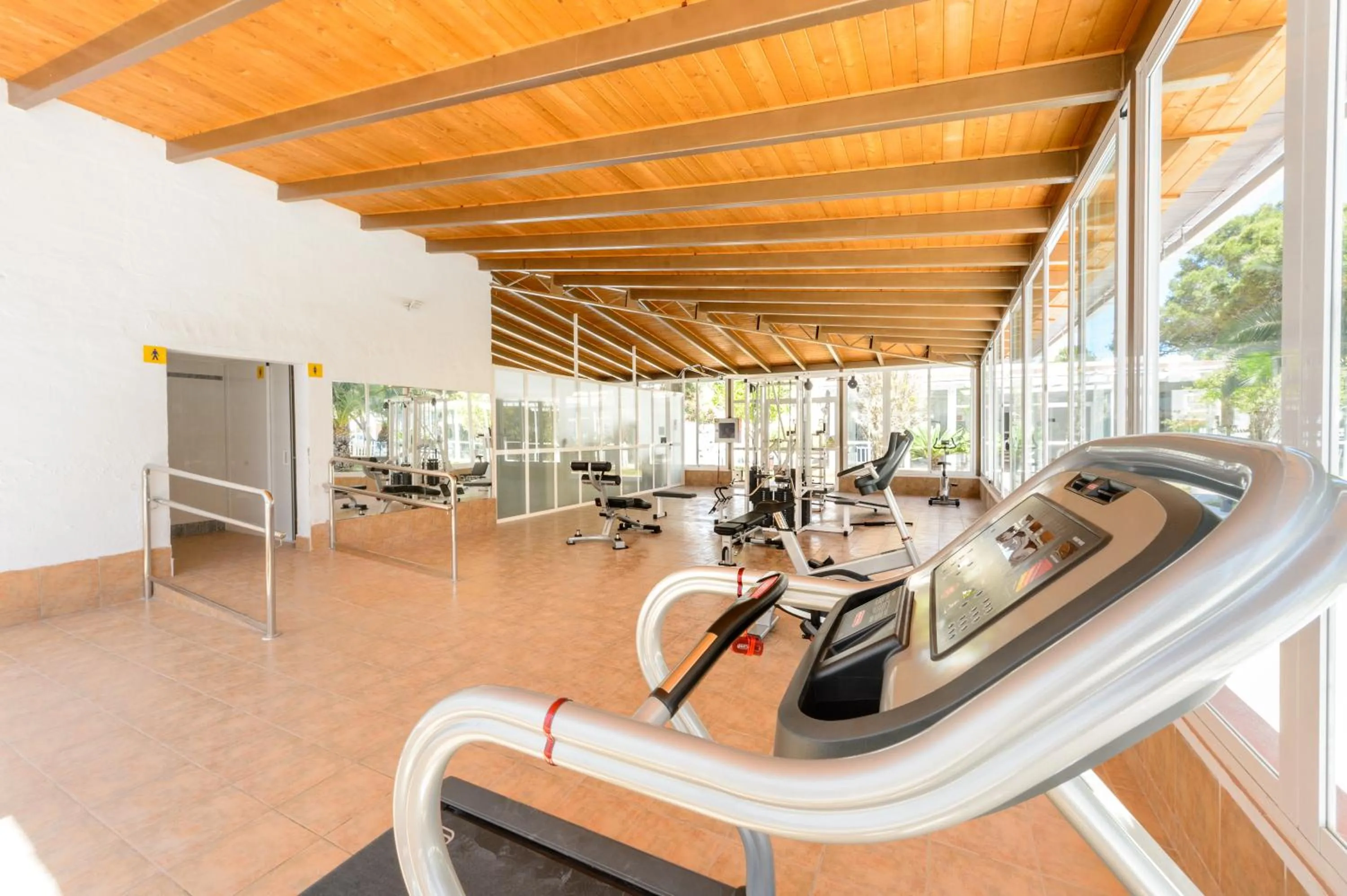 Fitness centre/facilities in Aparthotel Vibra Club Maritim