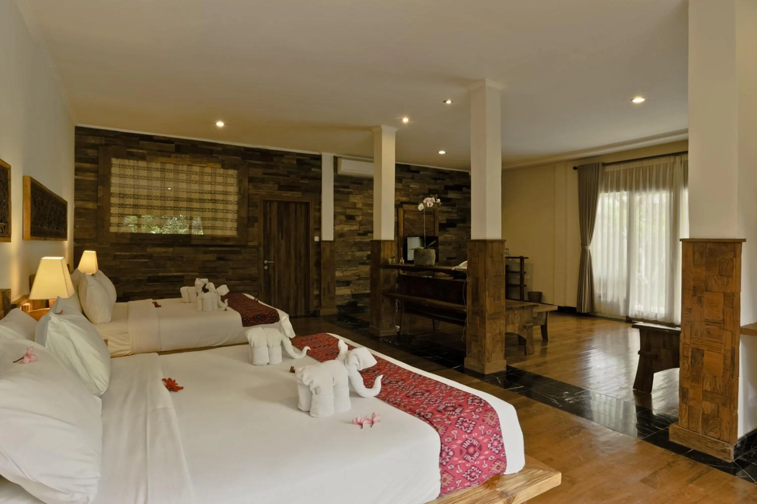 TV and multimedia, Bed in Sri Ratih Cottages, CHSE Certified