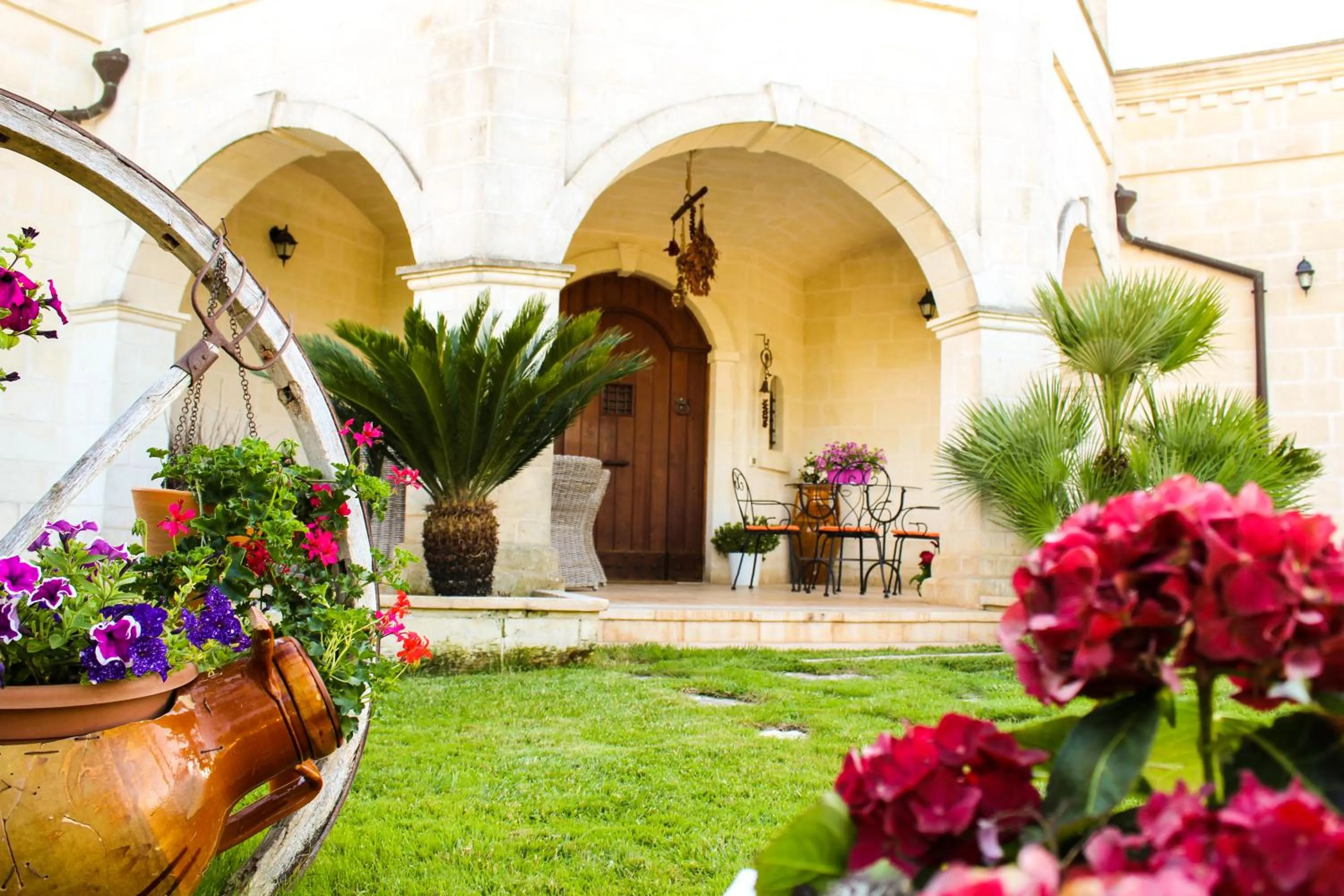 Decorative detail in La Suite nel Bosco