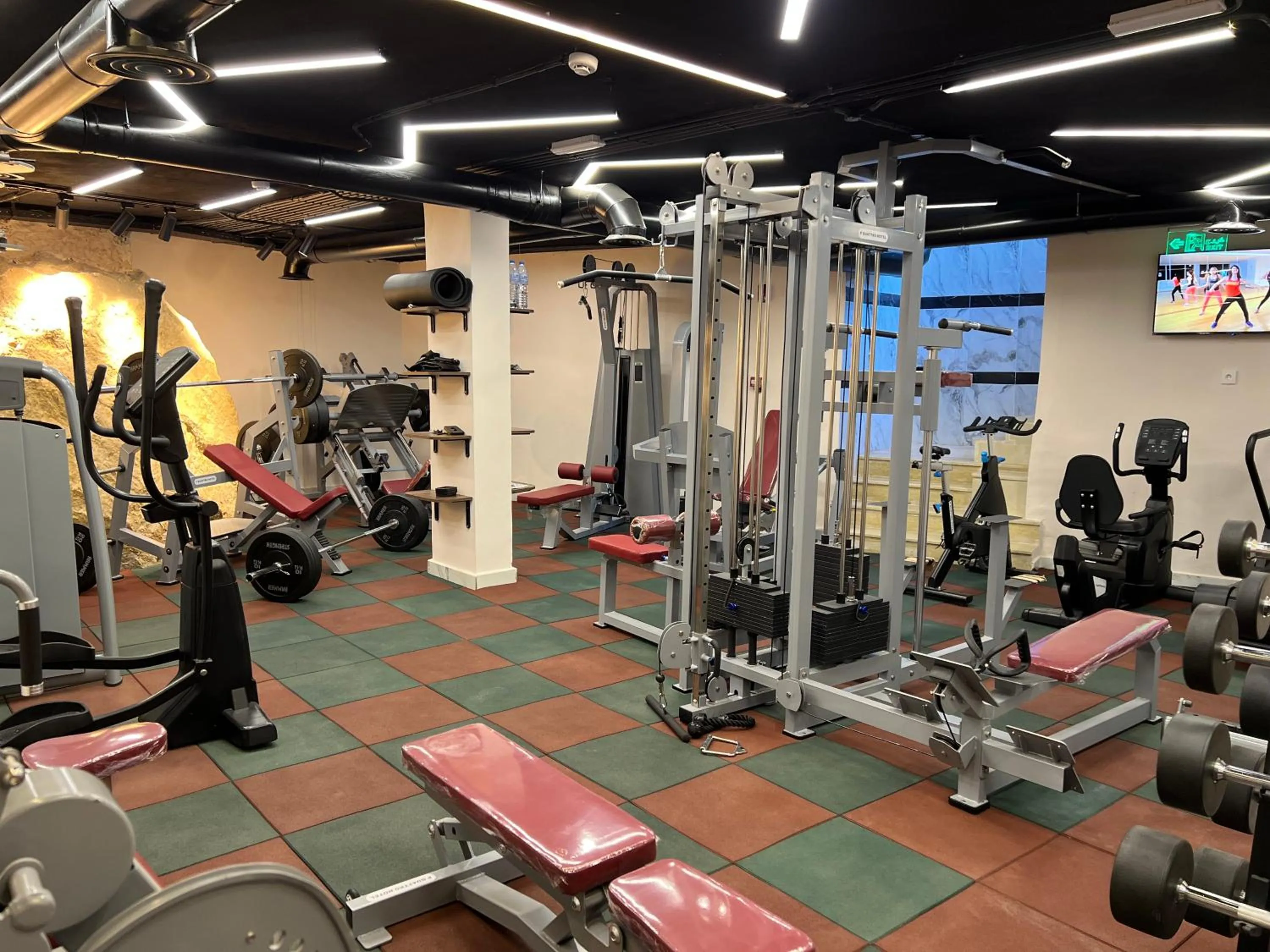 Fitness centre/facilities in P Quattro Relax Hotel