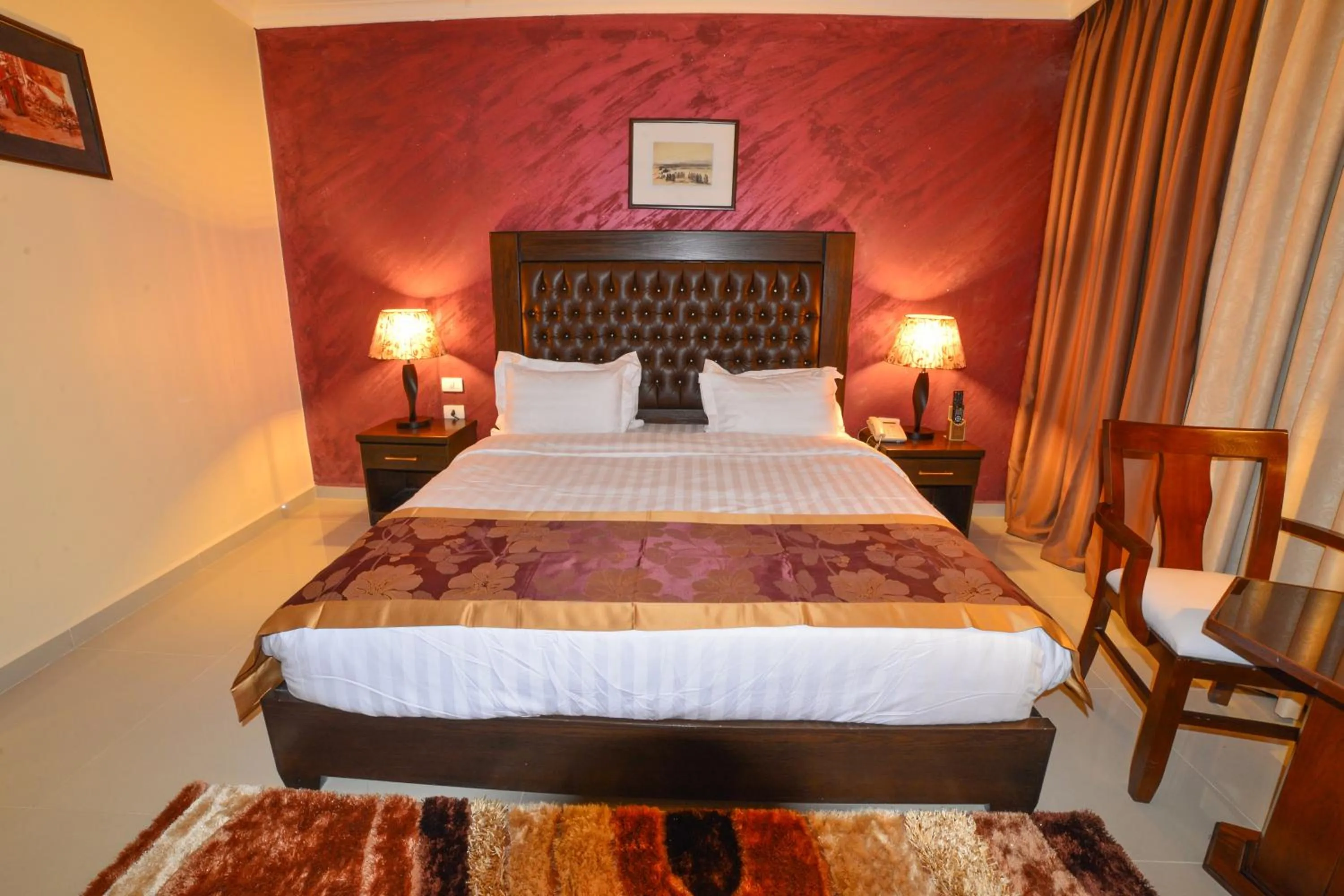 Bed in P Quattro Relax Hotel