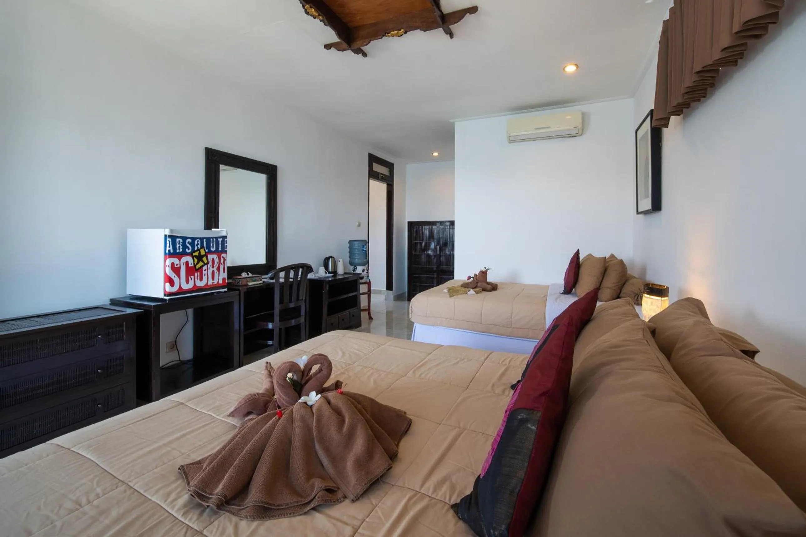 Photo of the whole room, Bed in Absolute Scuba Bali Dive Resort