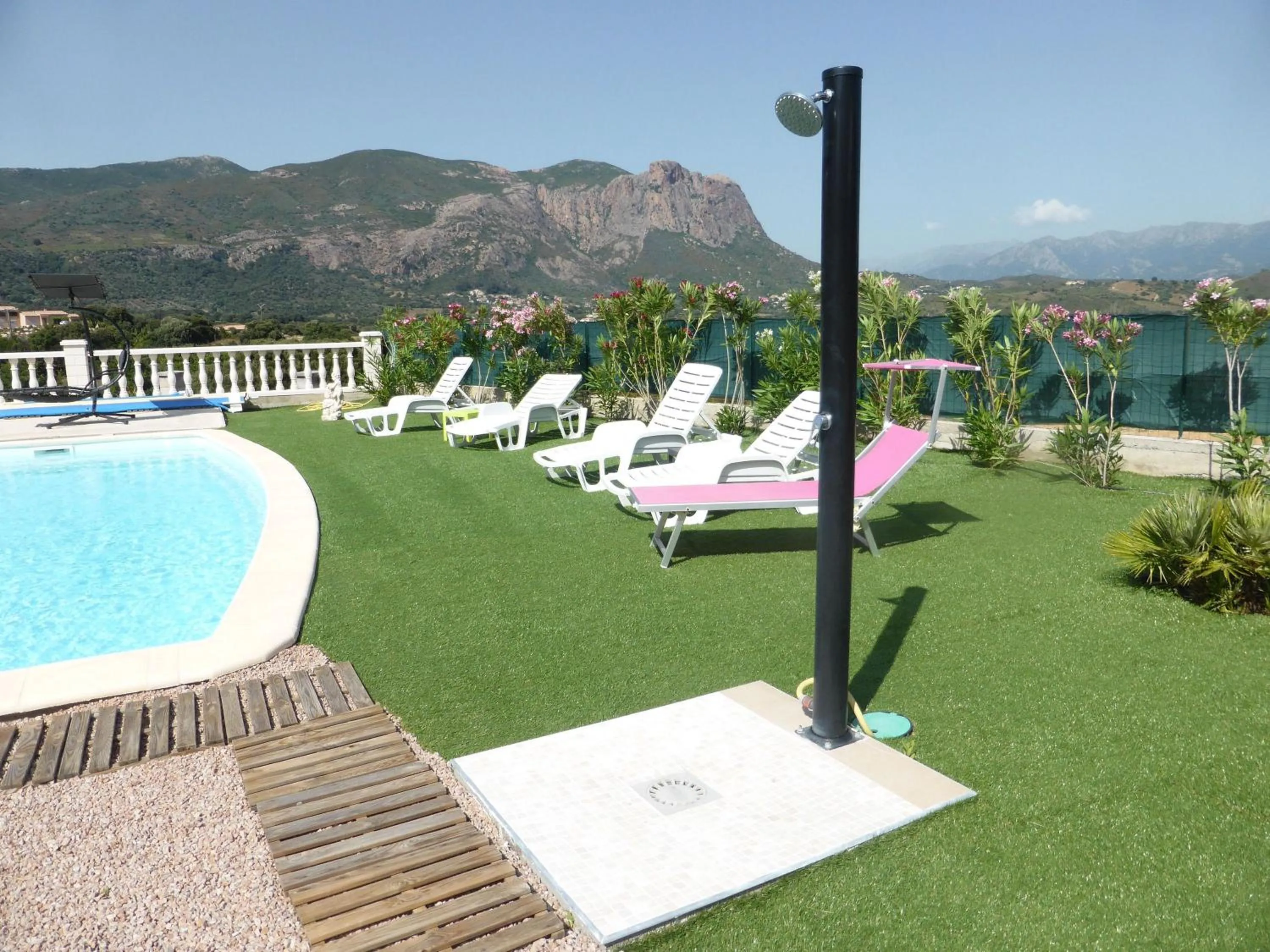 Swimming pool in Perula di Machja