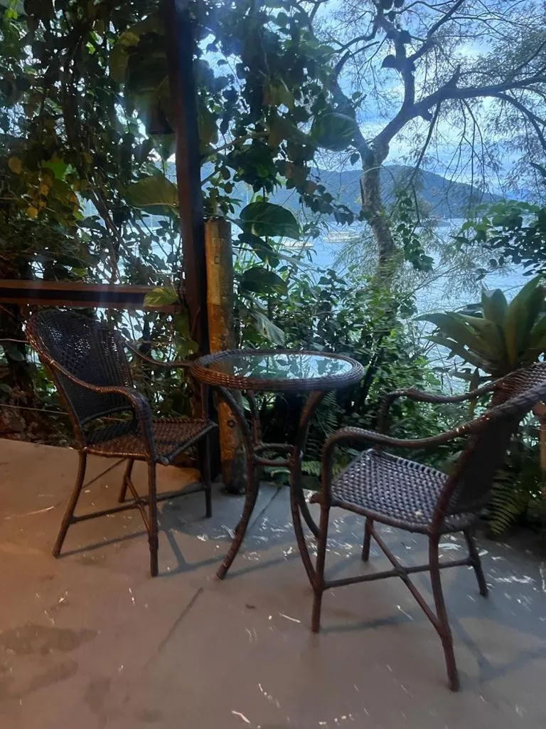 Seating area in Praia Comprida Flats