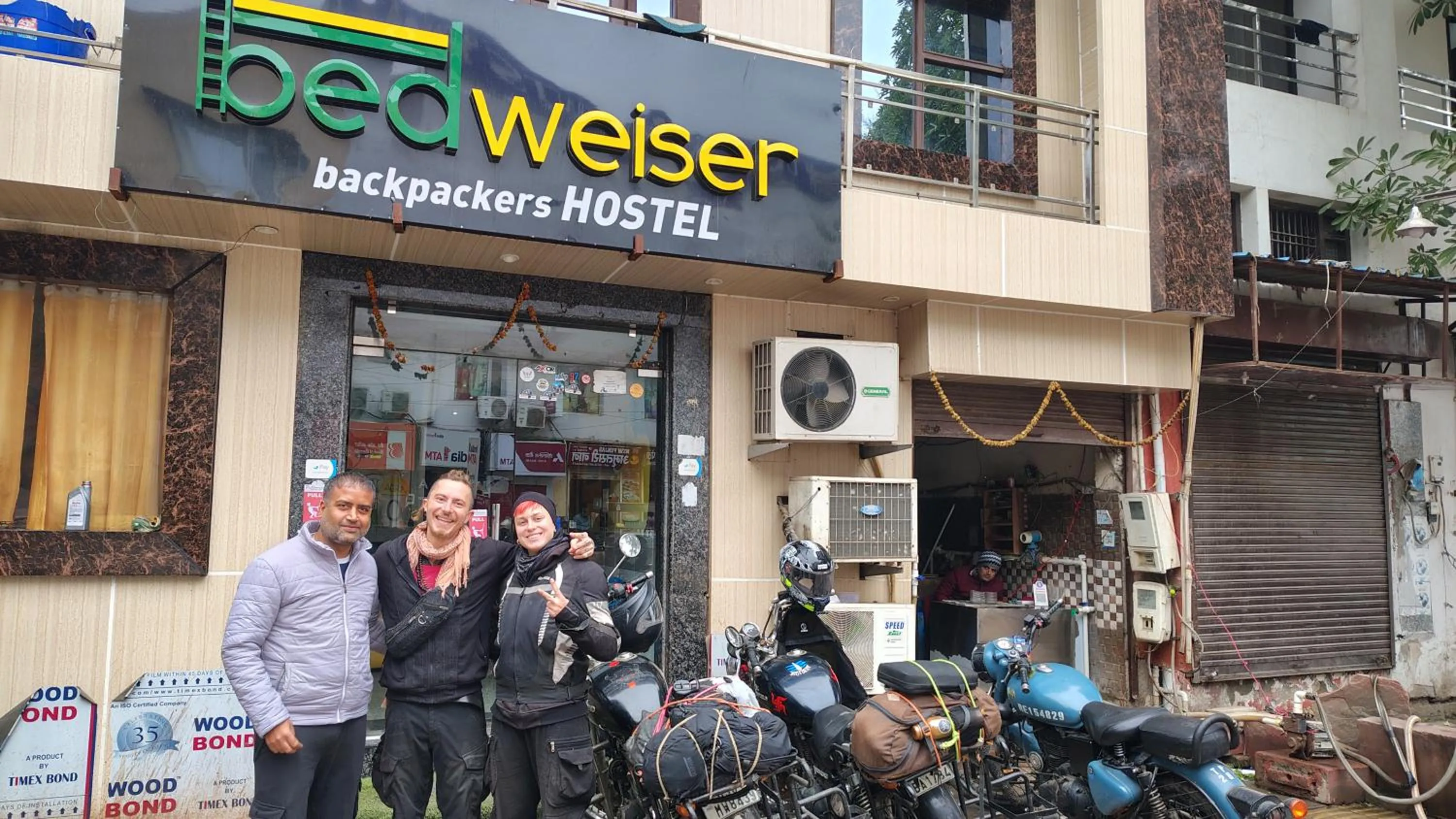 Bedweiser Backpackers Hostel