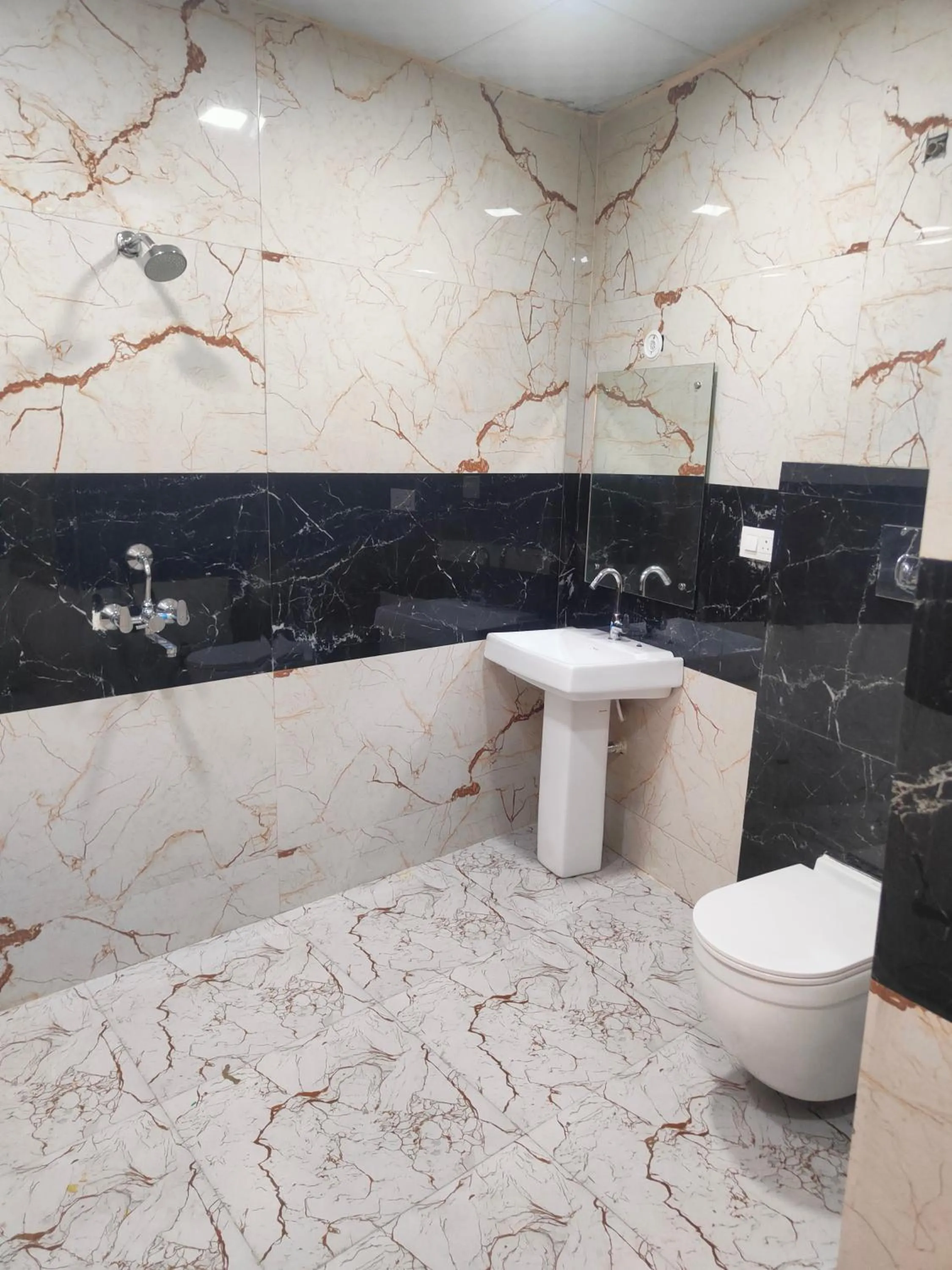 Bedweiser Backpackers Hostel