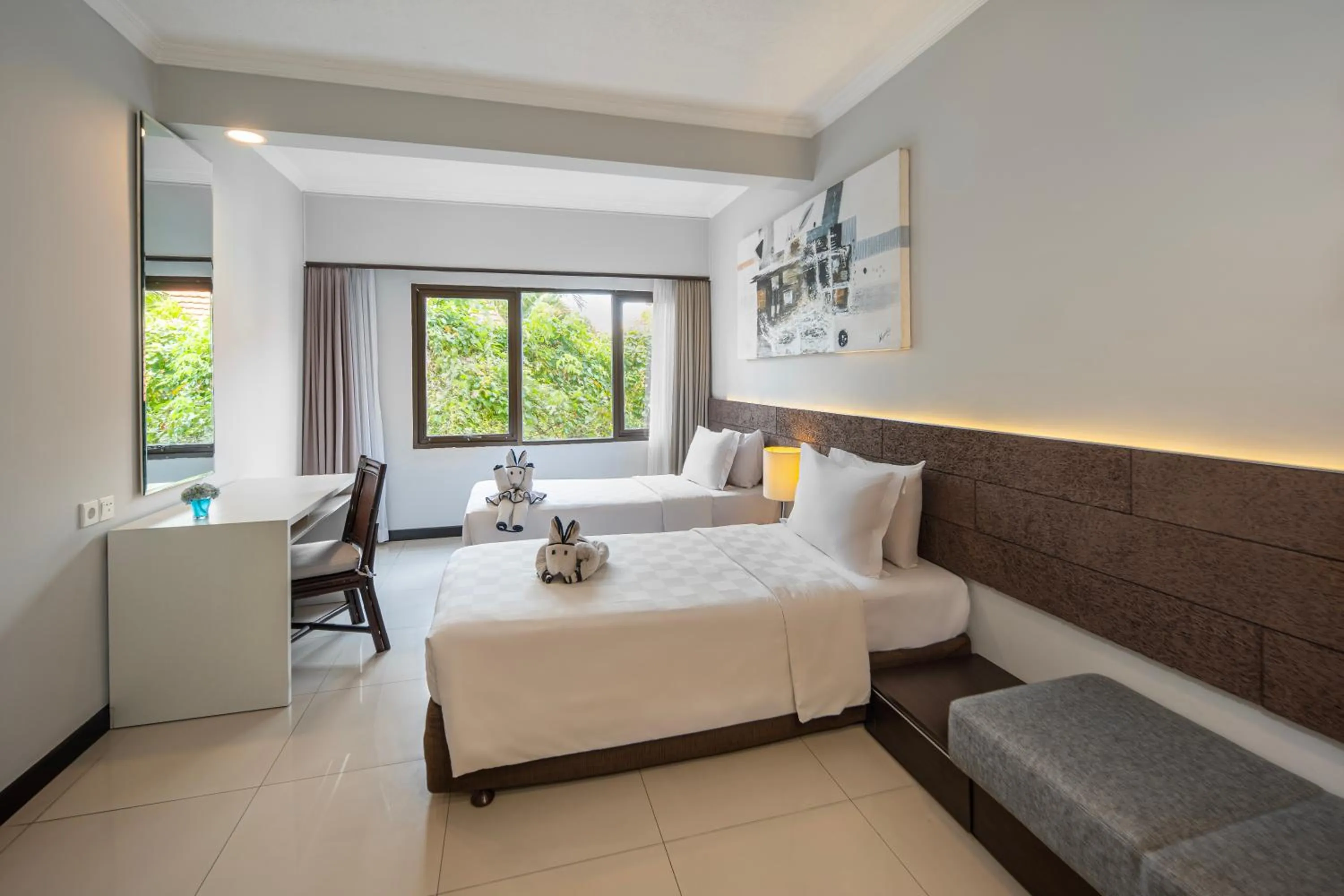 Bedroom, Bed in Prime Plaza Suites Sanur – Bali
