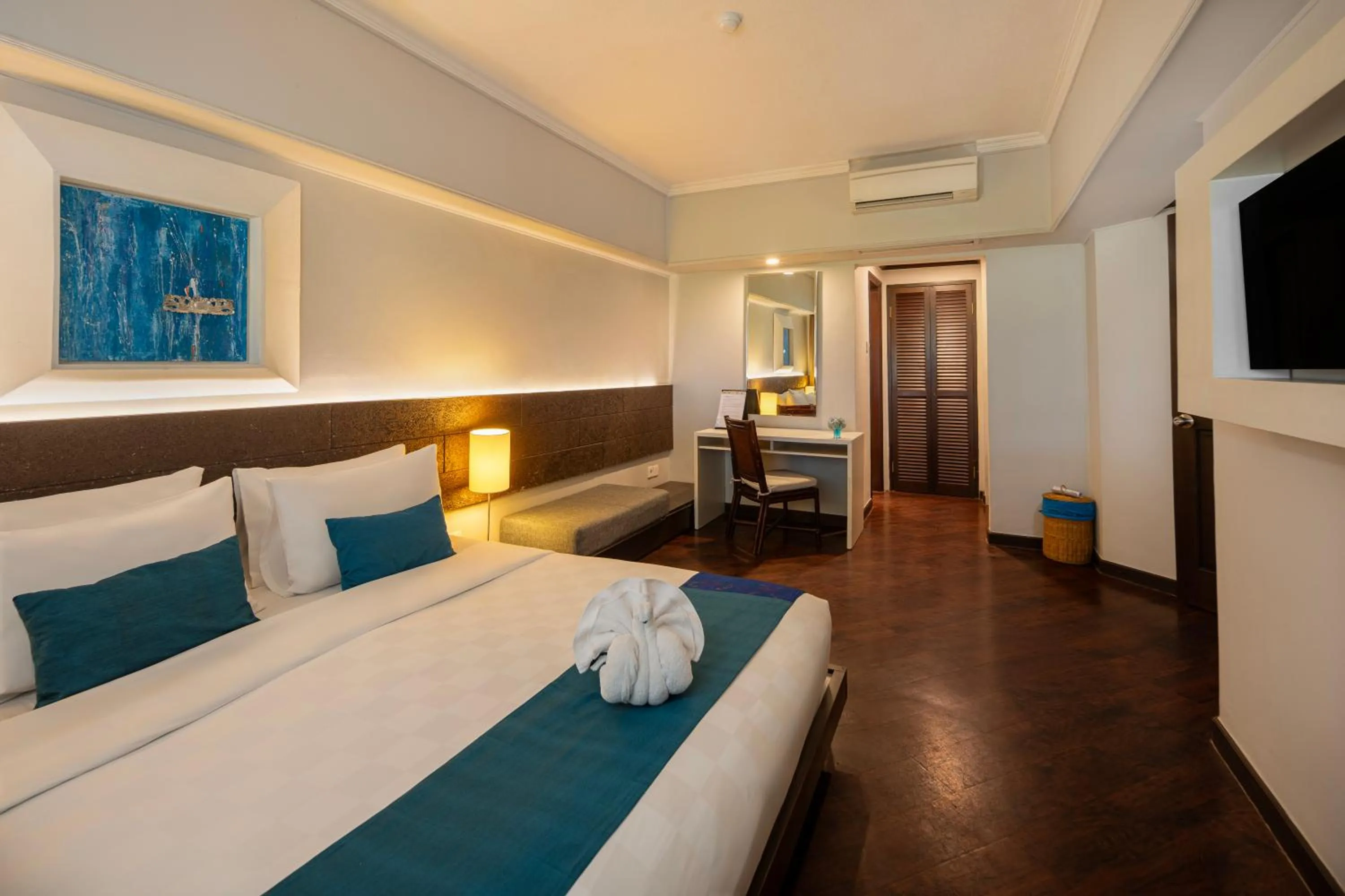 Bedroom, Bed in Prime Plaza Suites Sanur – Bali