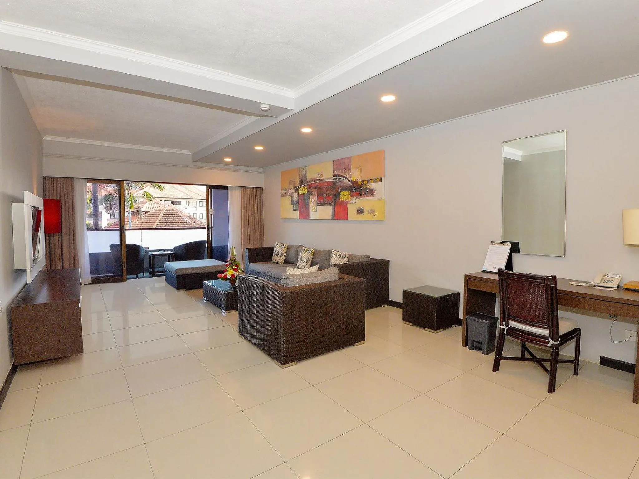 Living room in Prime Plaza Suites Sanur – Bali