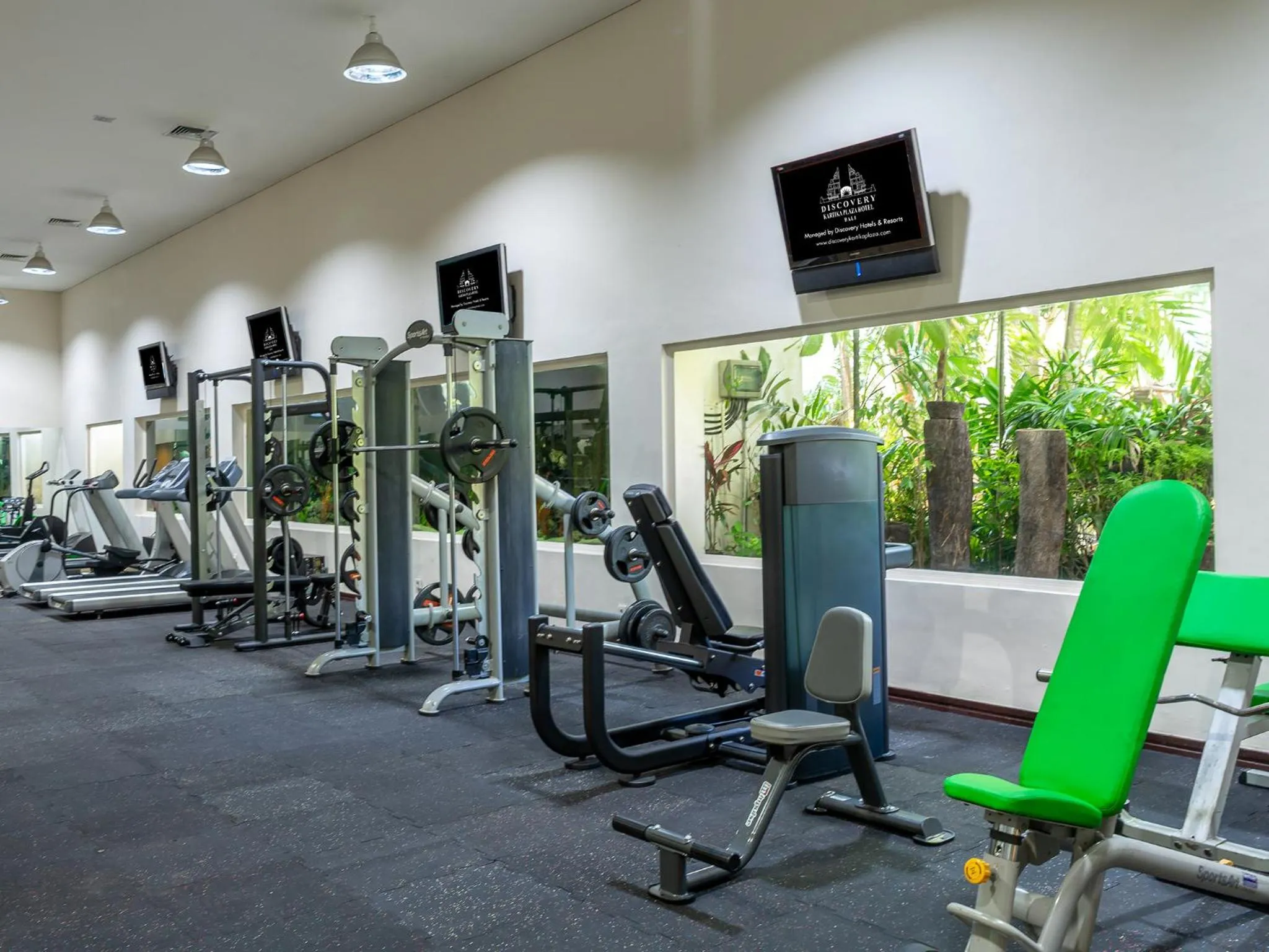 Fitness centre/facilities in Discovery Kartika Plaza Hotel