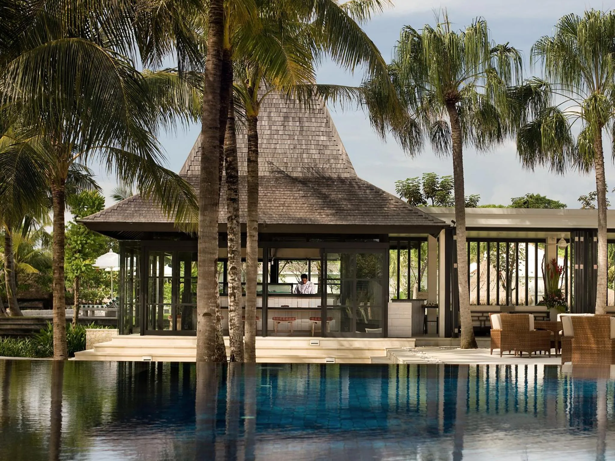 Swimming pool in The Royal Santrian