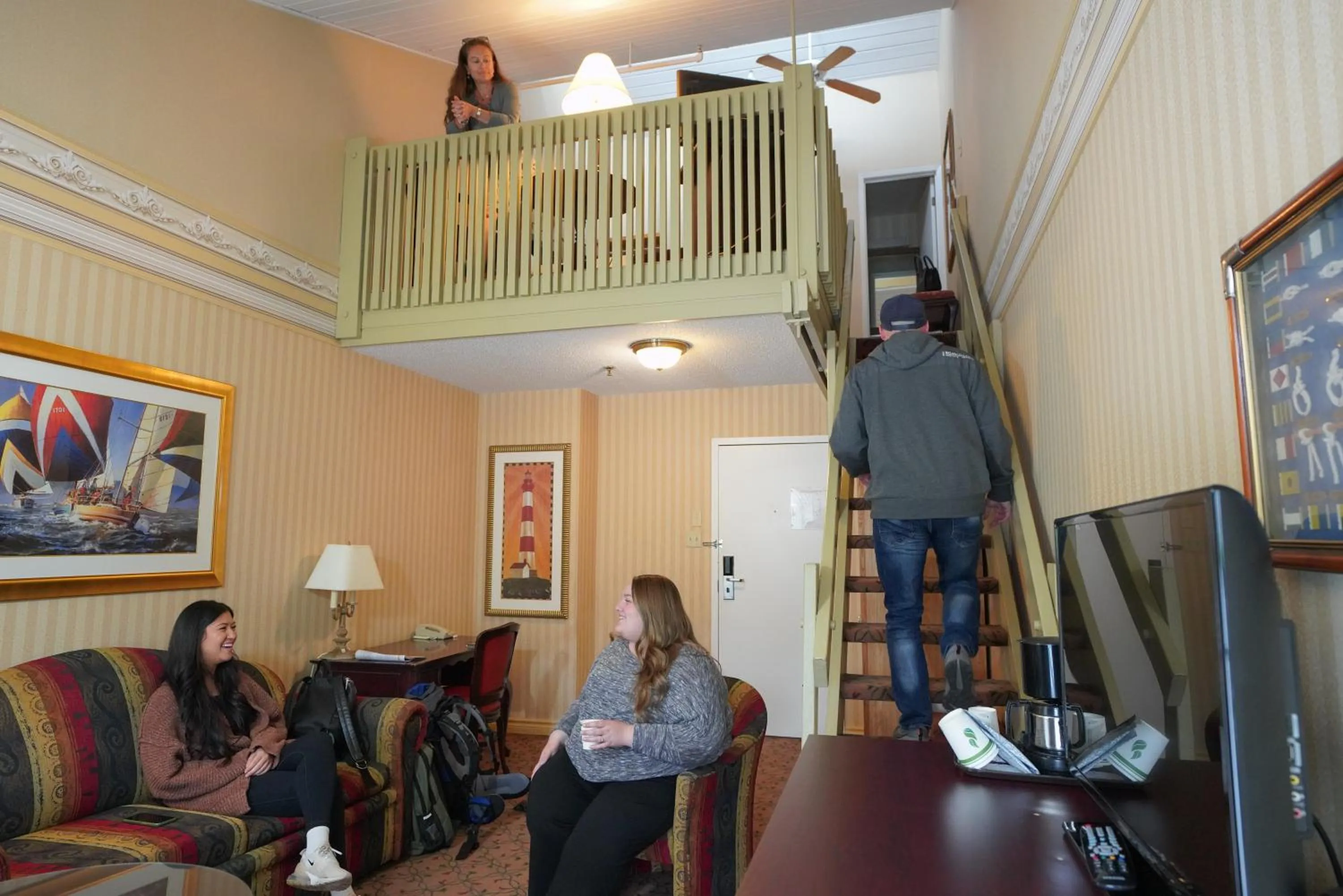 Photo of the whole room in Auberge Québec