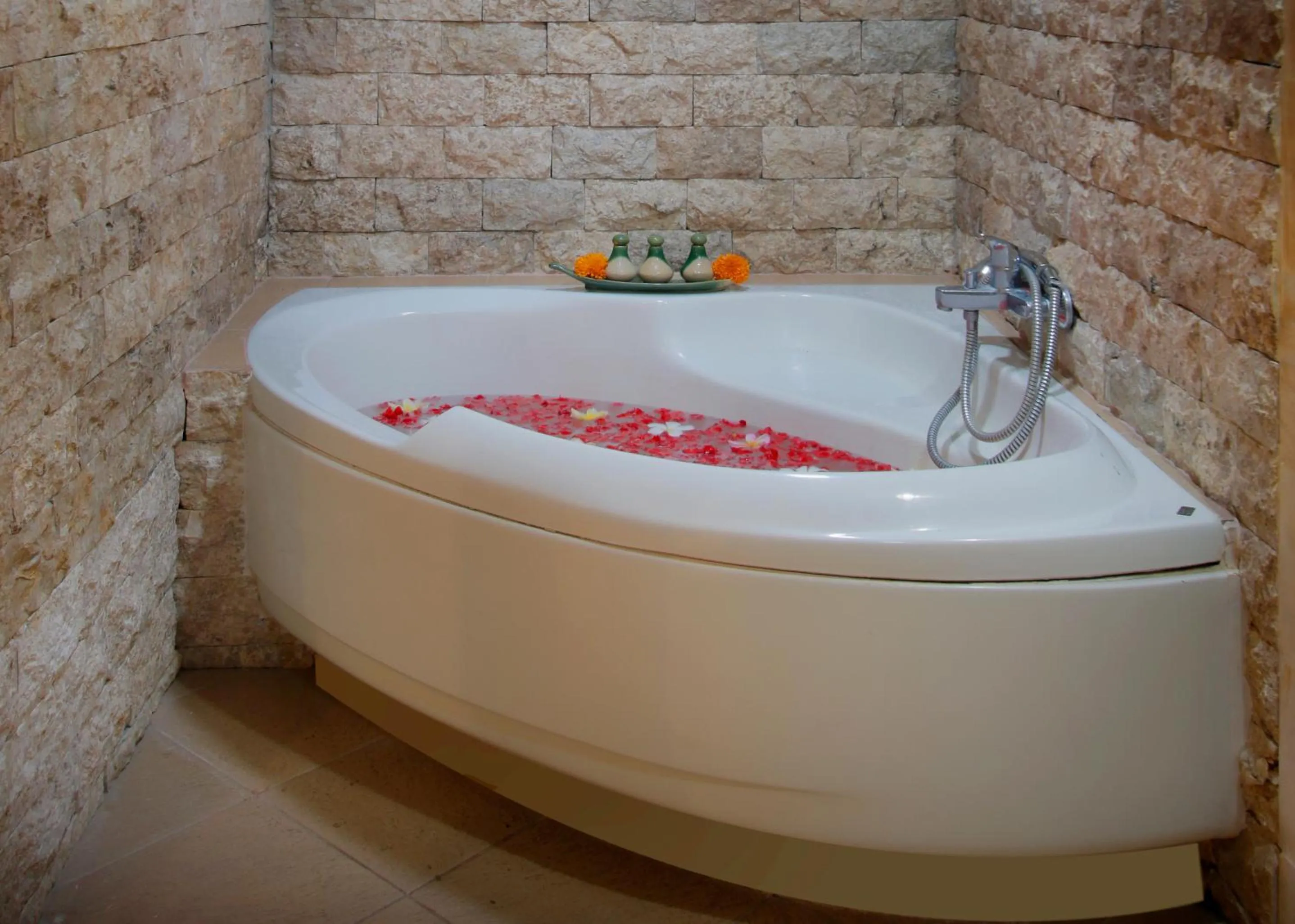 Bathroom in Santi Mandala Villa & Spa