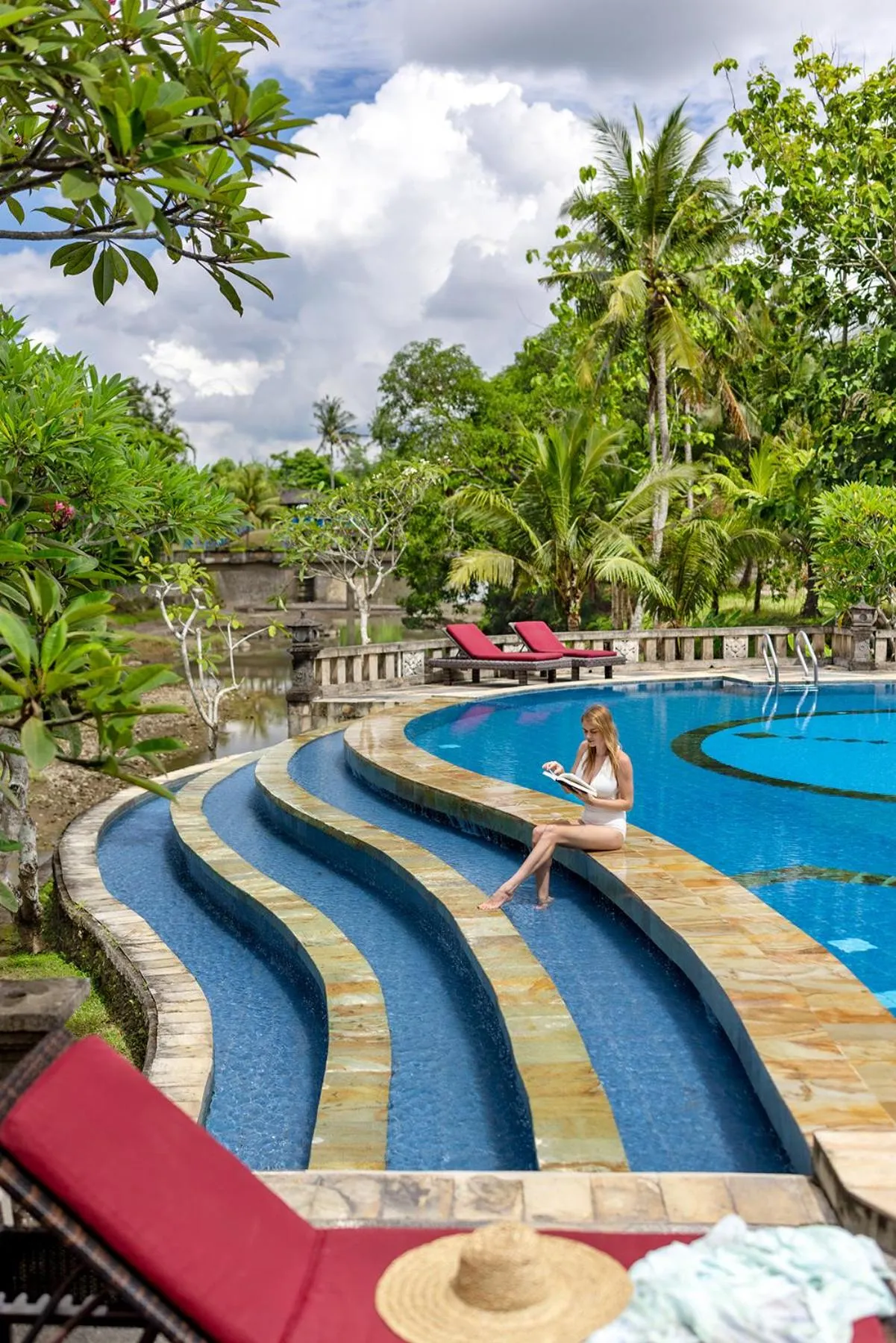 Swimming pool in Santi Mandala Villa & Spa