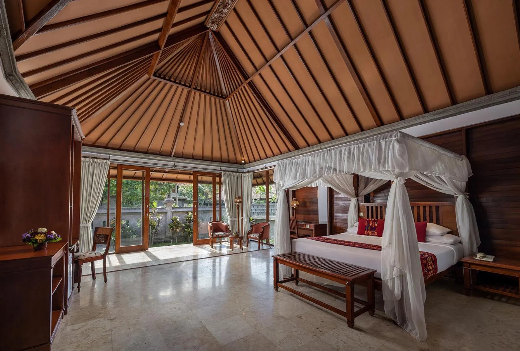 Property building, Bed in Santi Mandala Villa & Spa