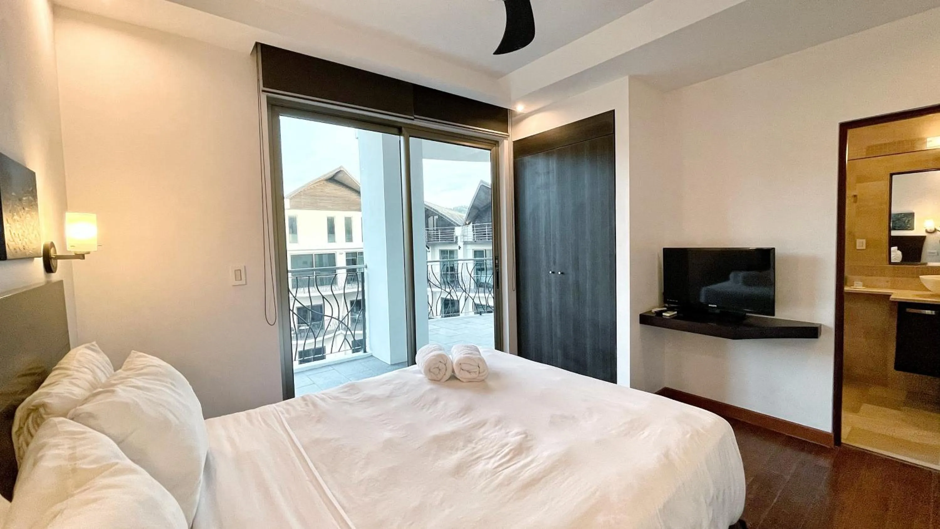 Bed in Luxury SKY PENTHOUSES 3-6BR Condo-Hotel at Oceano Jaco