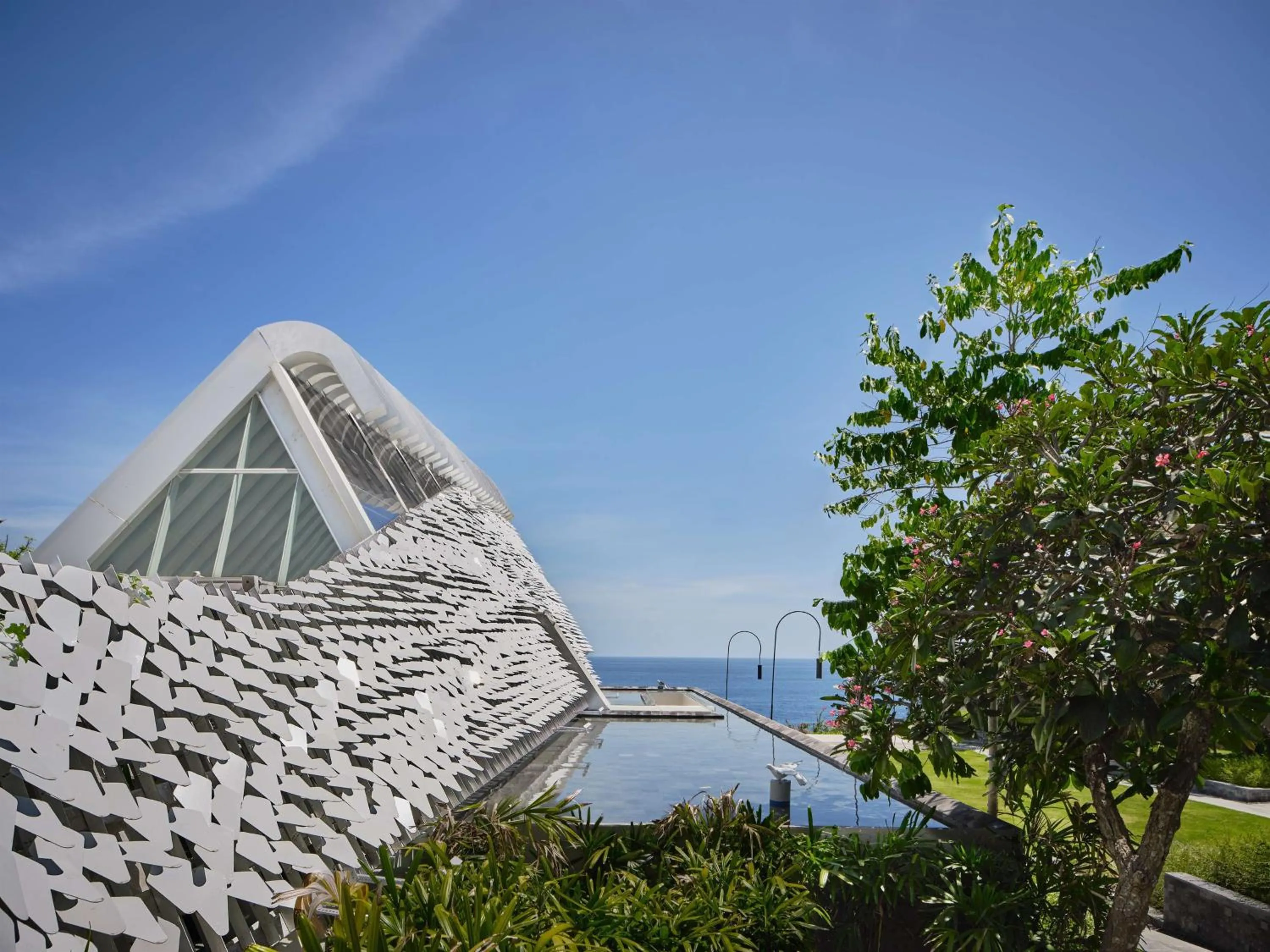 Property building in Umana Bali, LXR Hotels & Resorts