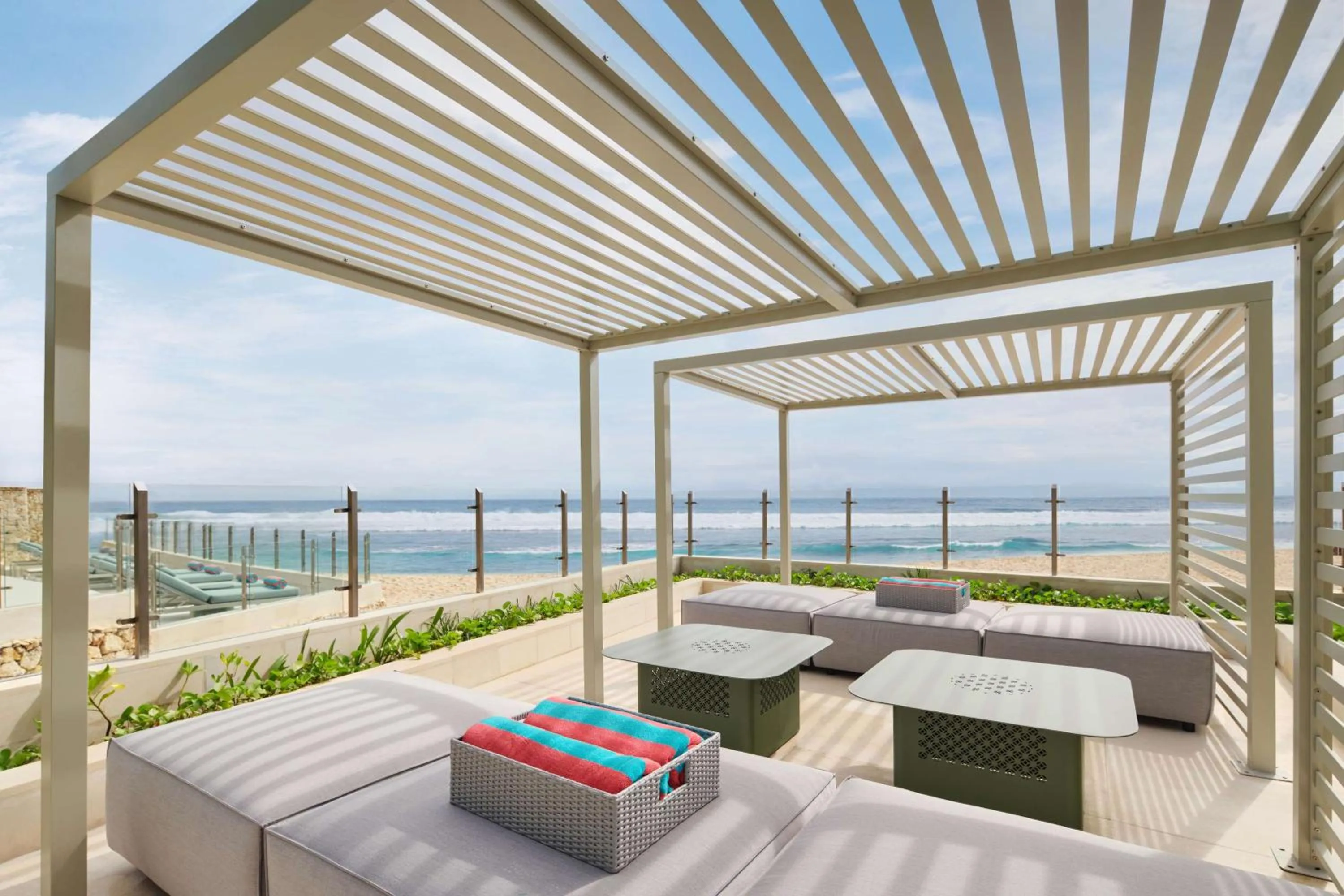 Restaurant/places to eat in Umana Bali, LXR Hotels & Resorts